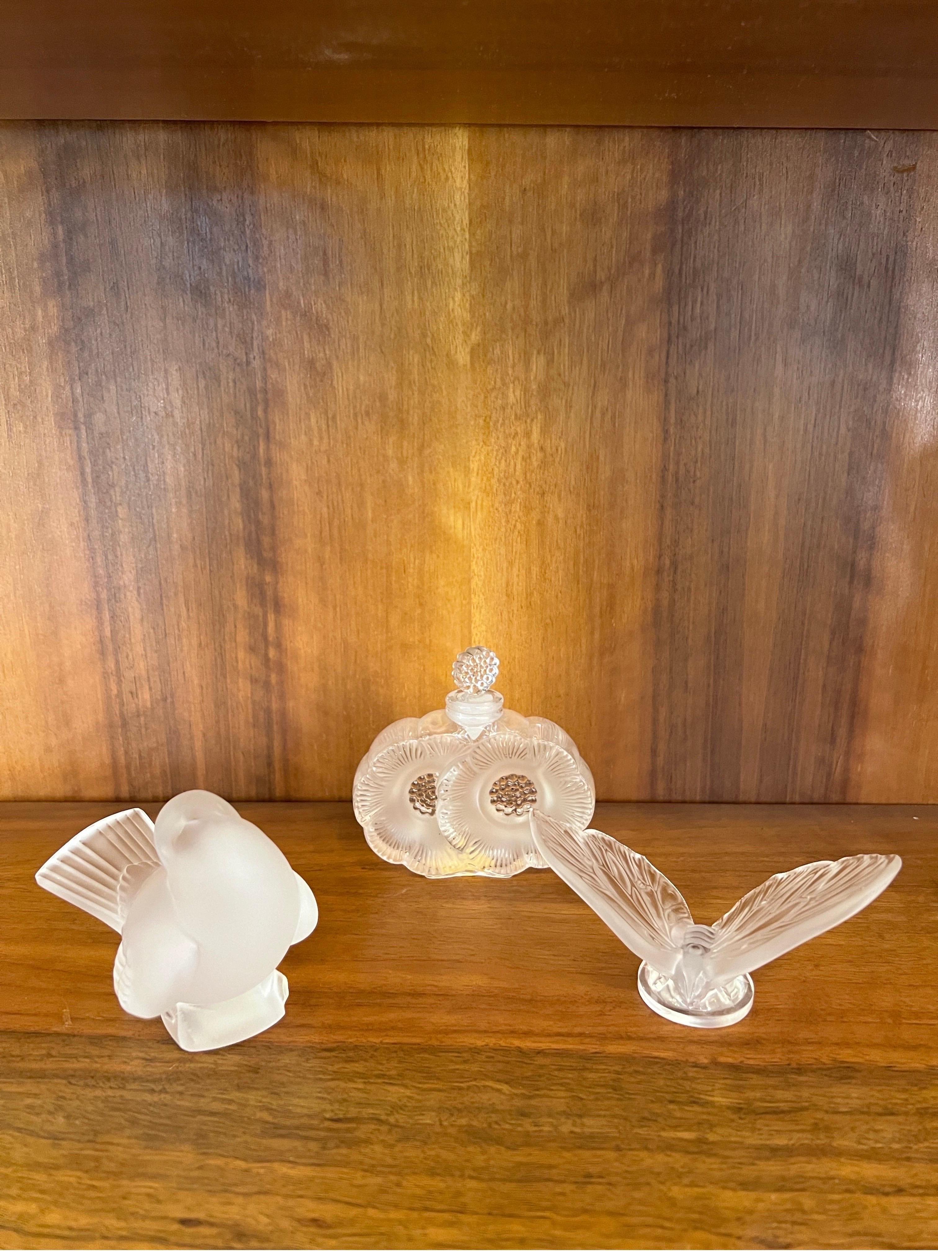 20th Century Set of Three Lalique Sculputes Sparrow Butterfly and Perfume Bottle 1950s For Sale