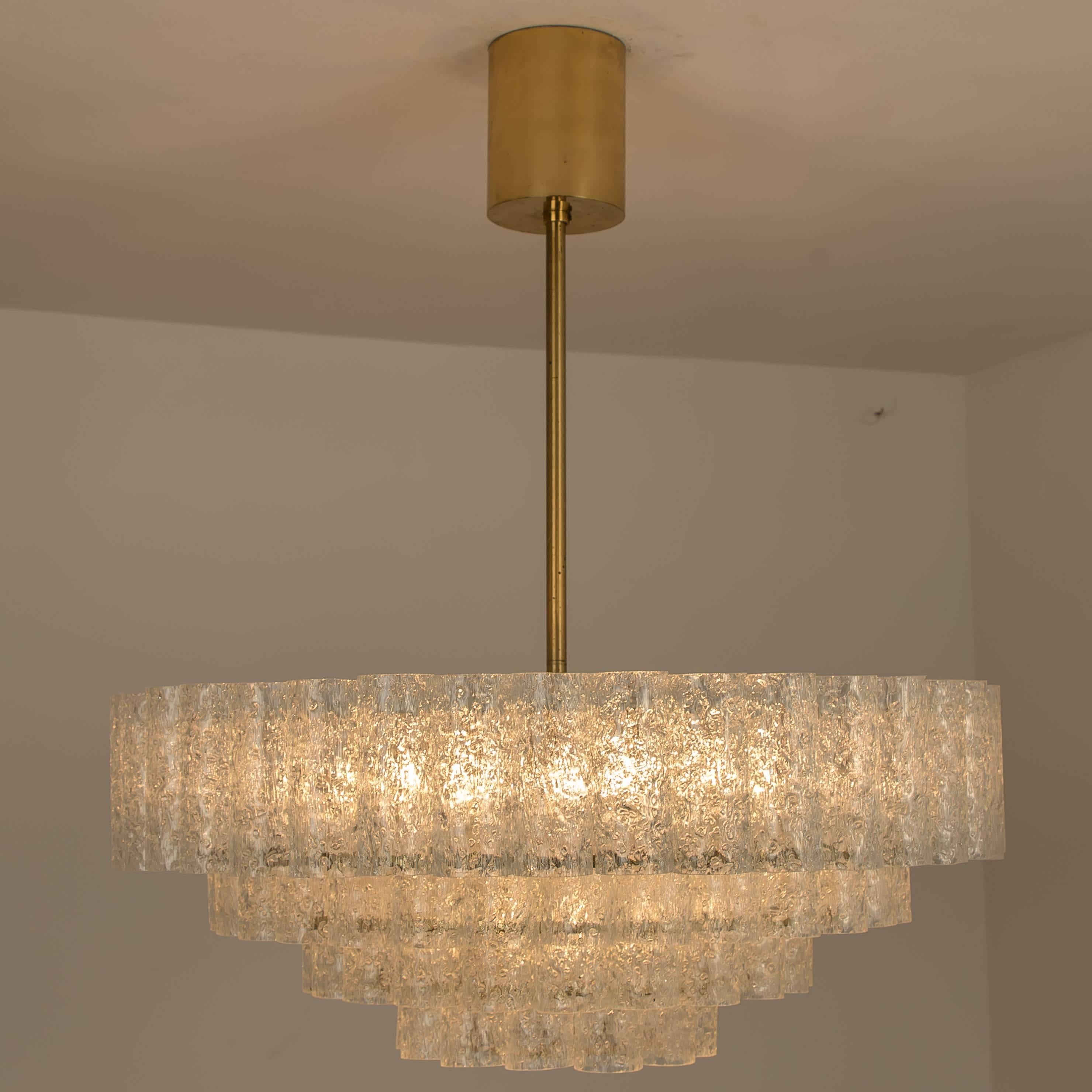 Set di tre grandi lampade in vetro e ottone di Doria, Germania, 1969 in vendita 1