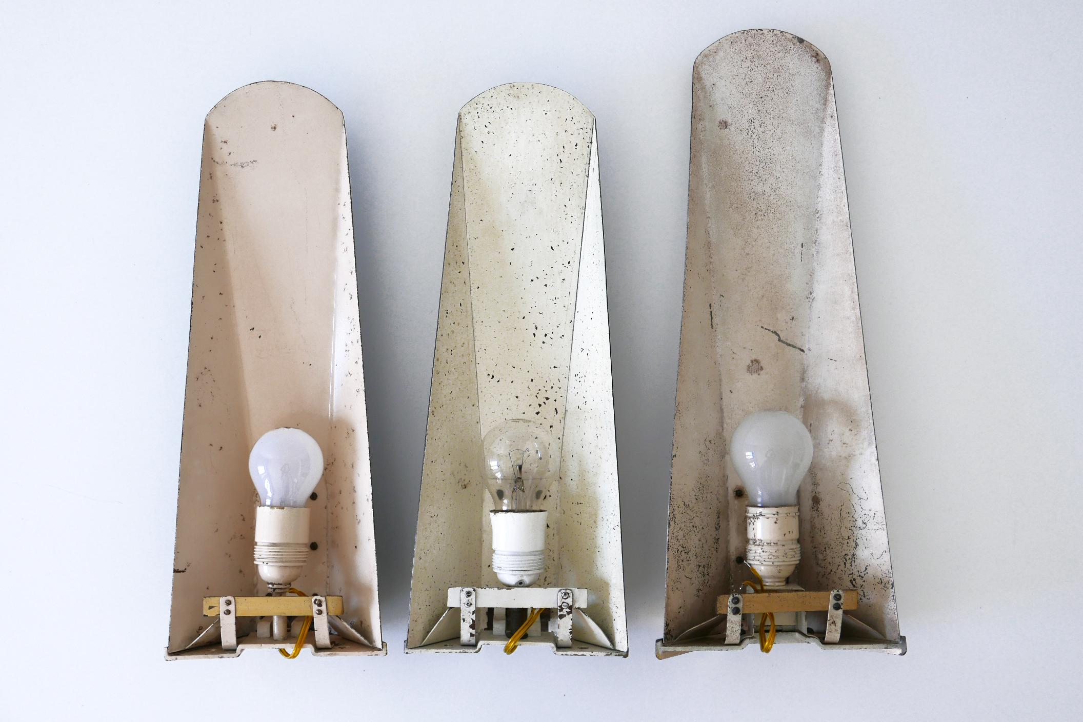 Set of Three Large Mid-Century Modern Wall Lamps or Sconces, 1950s, Germany For Sale 9