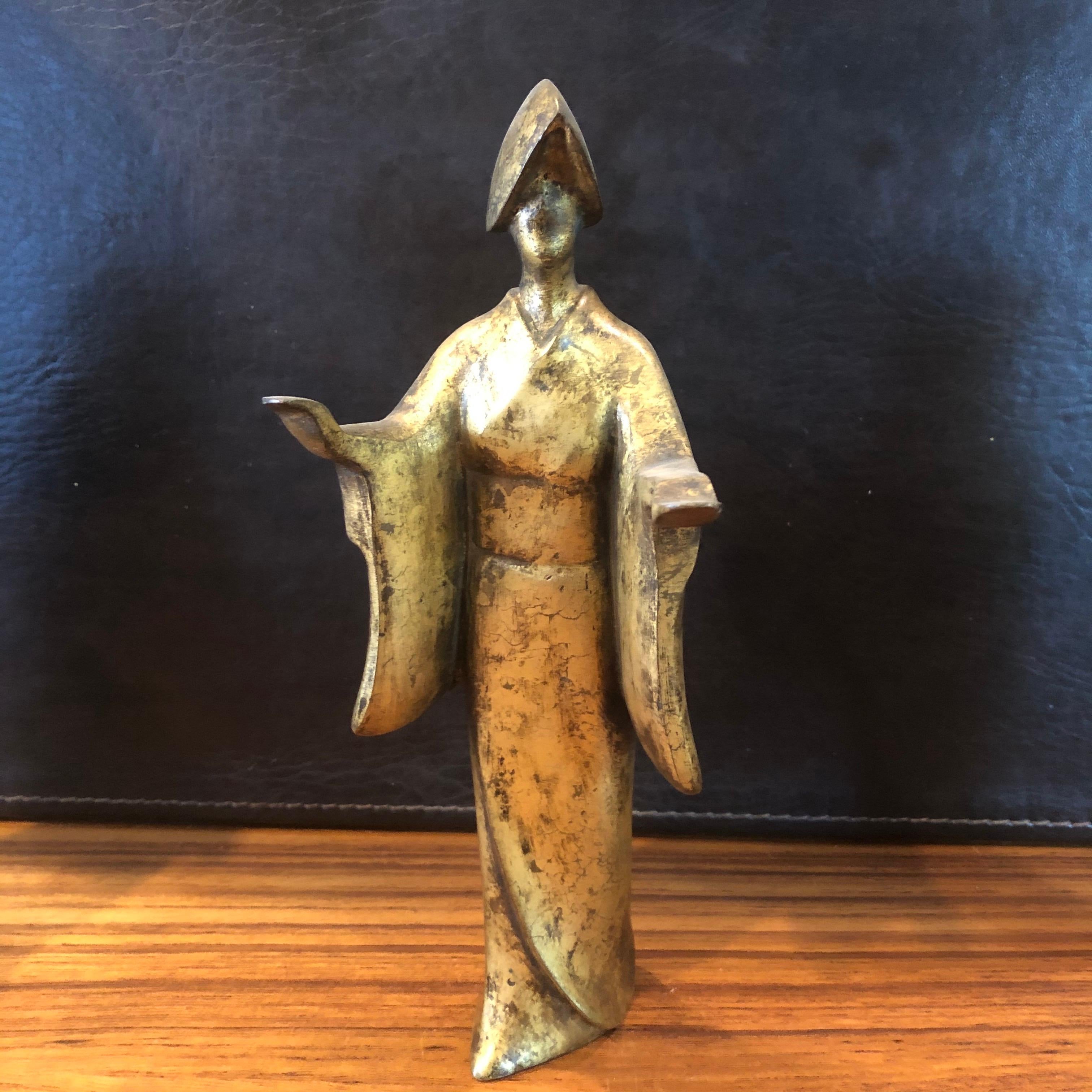 Calco Set di tre grandi statuette di geisha giapponese del Medioevo in vendita