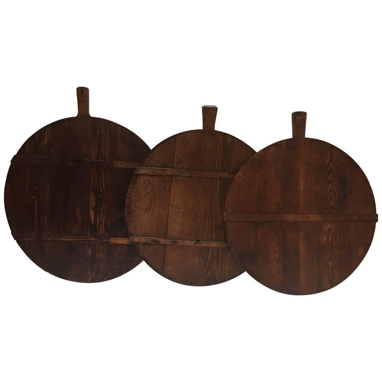 Set of Three Large Round Pine Cutting Boards with Handle at 1stDibs