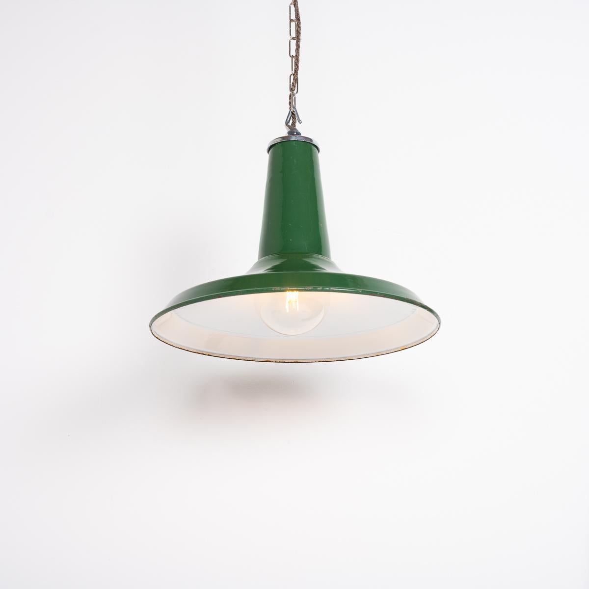 Set of Three Large Vintage Industrial Green Factory Pendants by Thorlux In Good Condition For Sale In Nottingham, GB