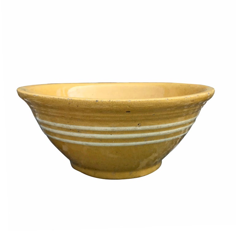 Set of Three Late 19th Century Yellow Ware Mixing Bowls at 1stDibs