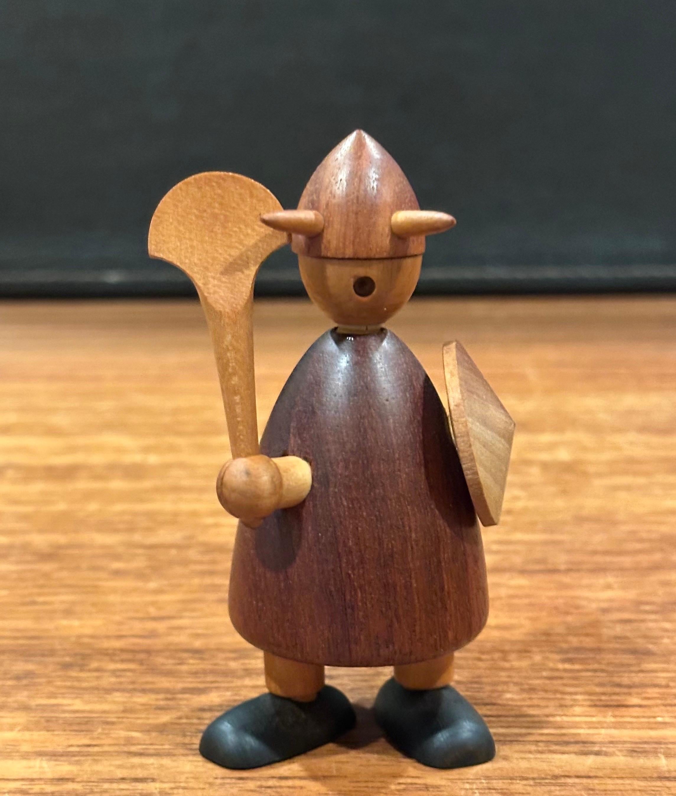 Ensemble de trois figurines de Vikings danois du milieu du siècle dernier, comme neufs, avec boîte, par Jacob Jensen en vente 6