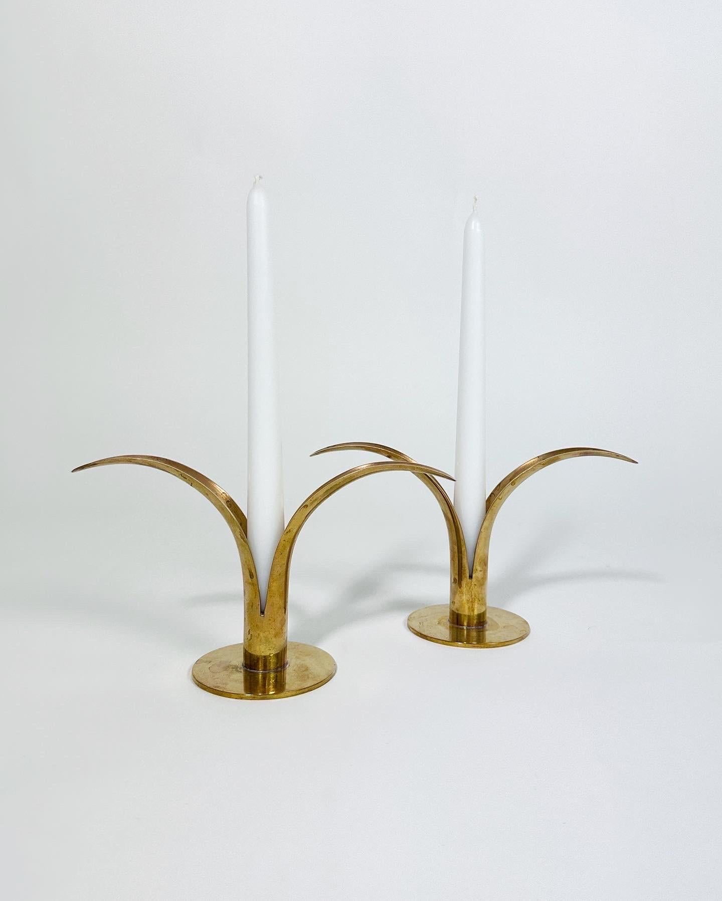 Juego de tres velas de lirio Ivar Alenius Björk para Ystad Metall Suecia Años 40 en Bueno estado para la venta en Basel, BS