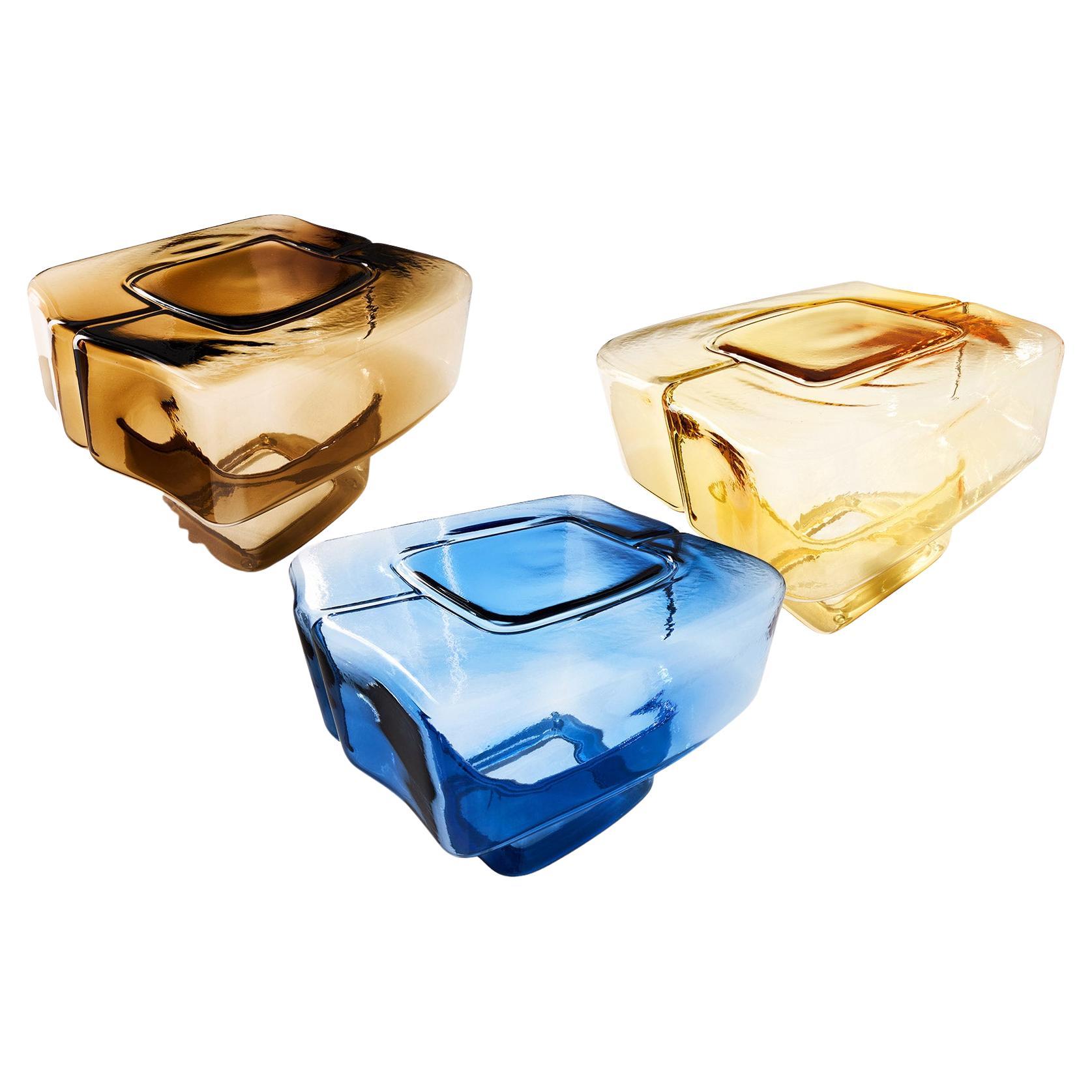 Dreier-Set Linde Freya Tangelder Fluid Joinery Glasbeistelltisch von Cassina