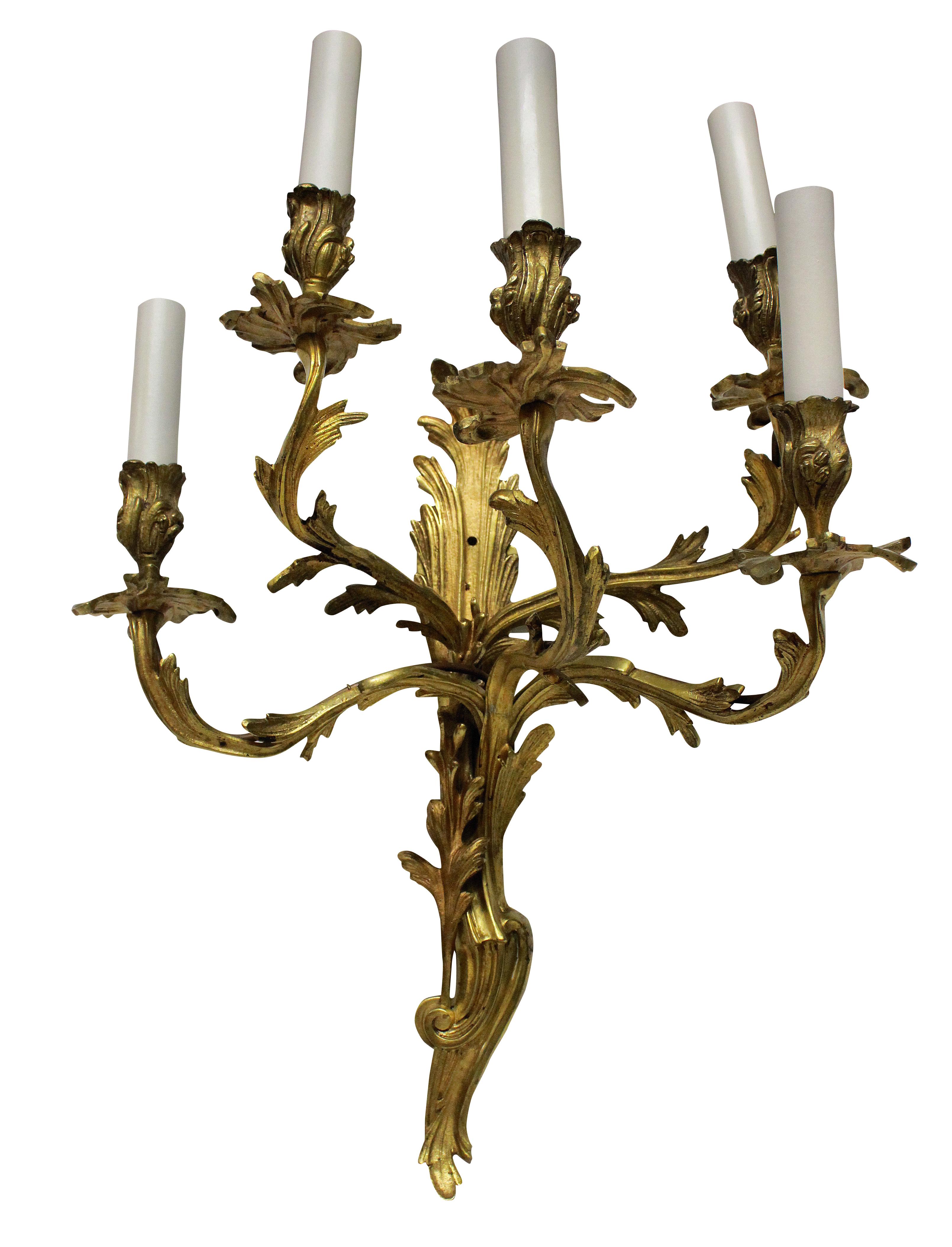 Set of Three Louis XV Style Ormolu Sconces In Good Condition For Sale In London, GB