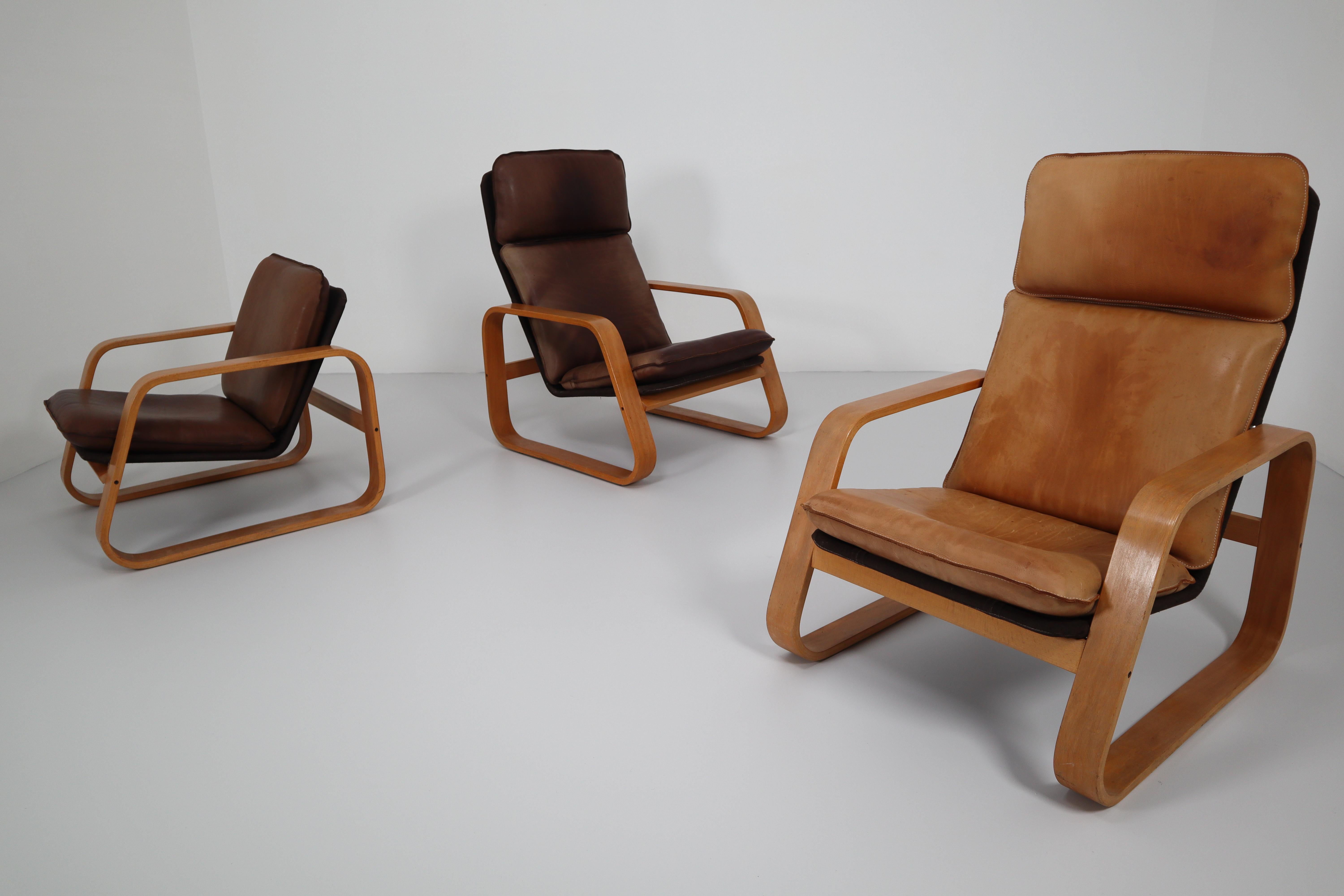 Set of Three Lounge Chairs, Patinated Leather and Bentwood, France, 1970s 6