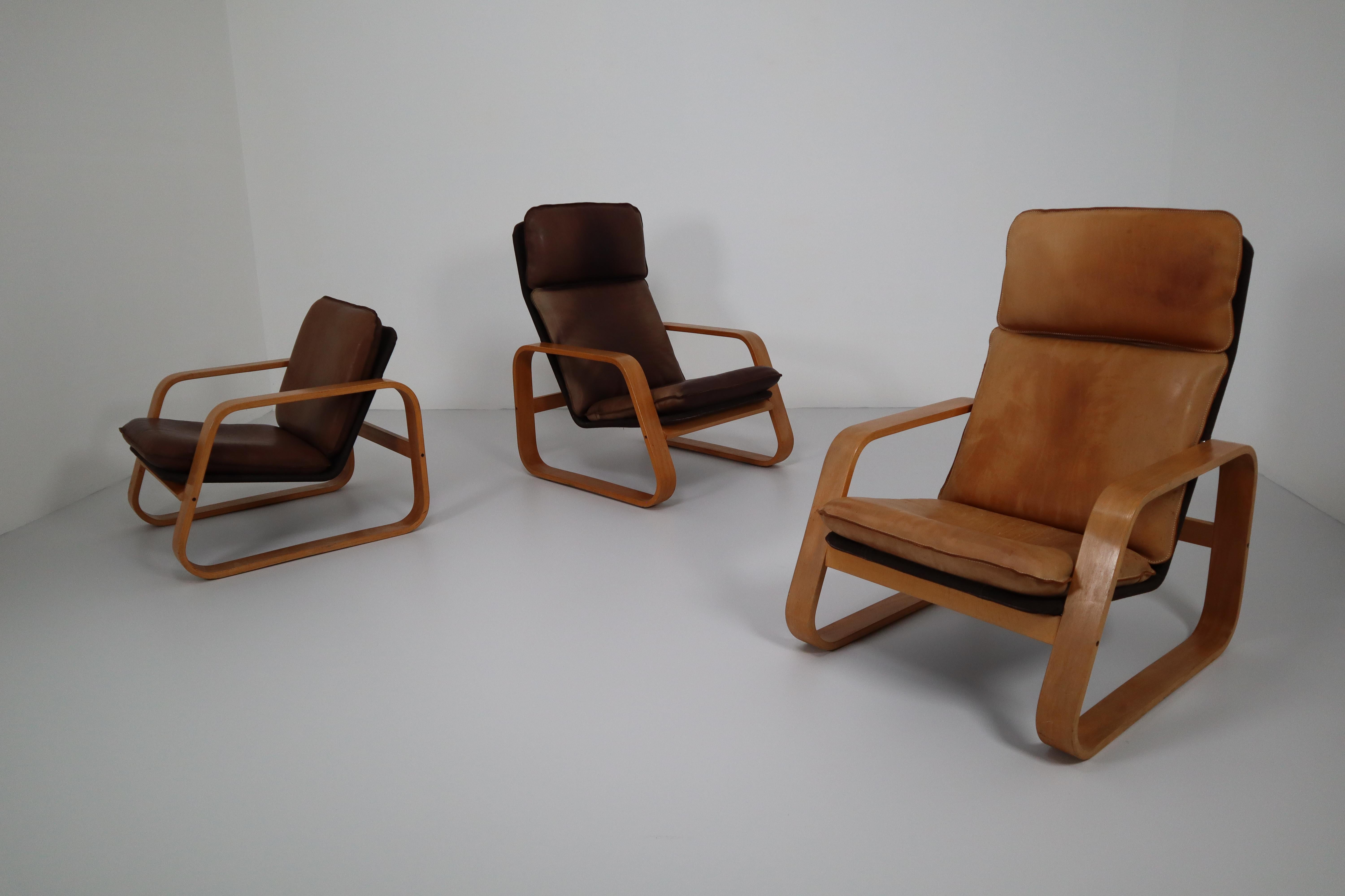 Set of Three Lounge Chairs, Patinated Leather and Bentwood, France, 1970s 7