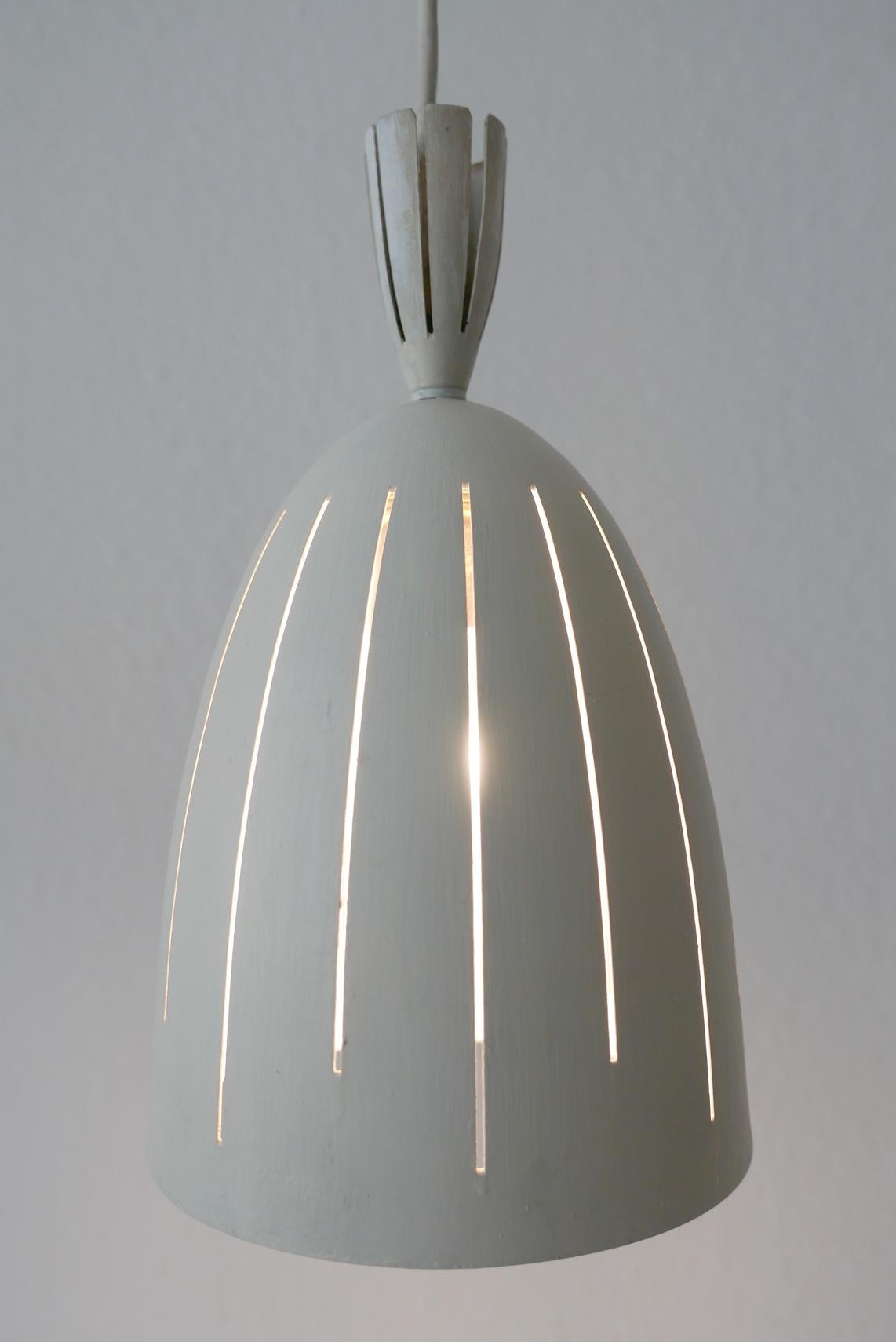 Set of Three Lovely Mid-Century Modern Diabolo Pendant Lamps, 1950s, Germany For Sale 5