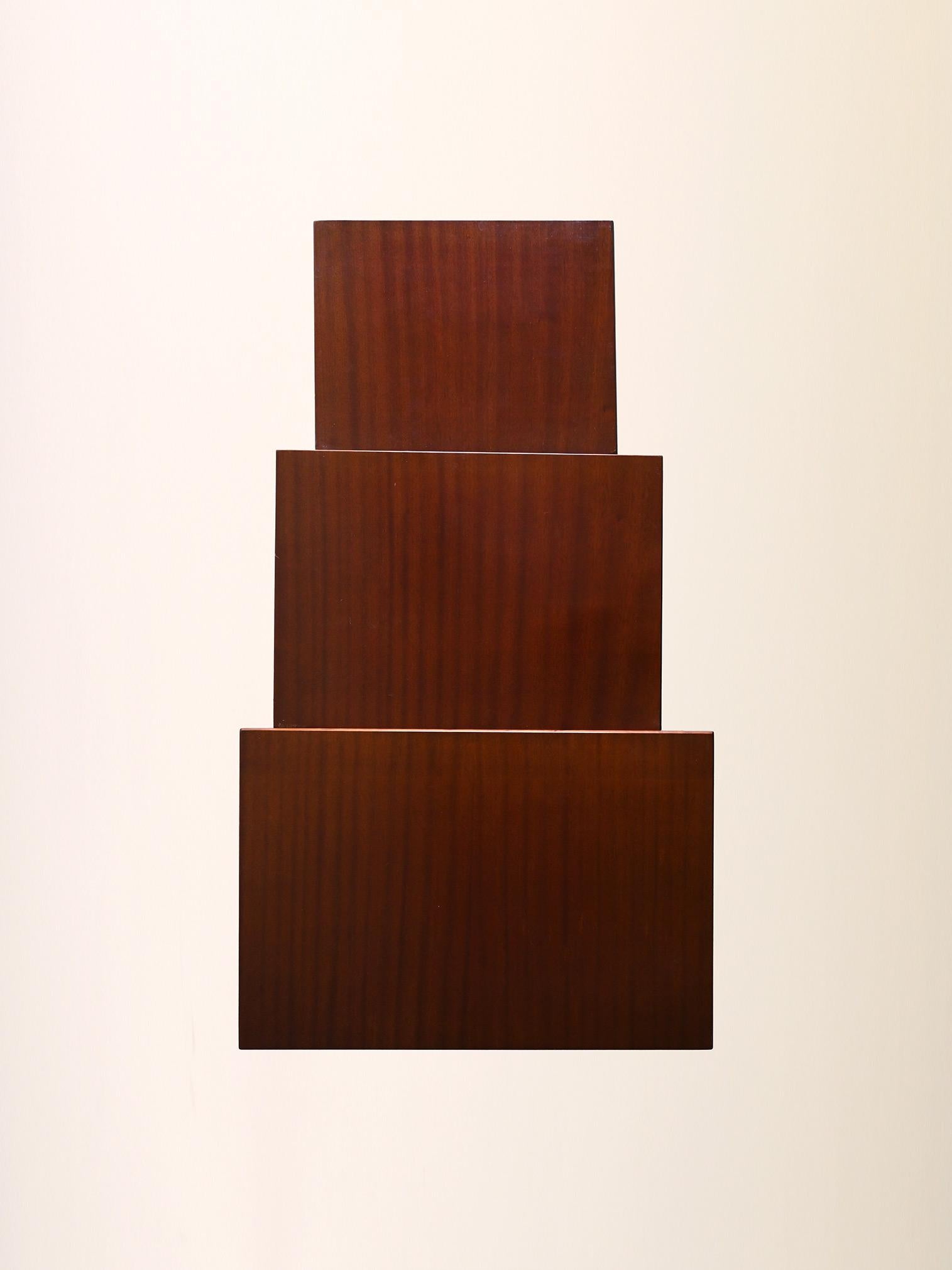 Set of three mahogany honeycomb sofa tables For Sale 3