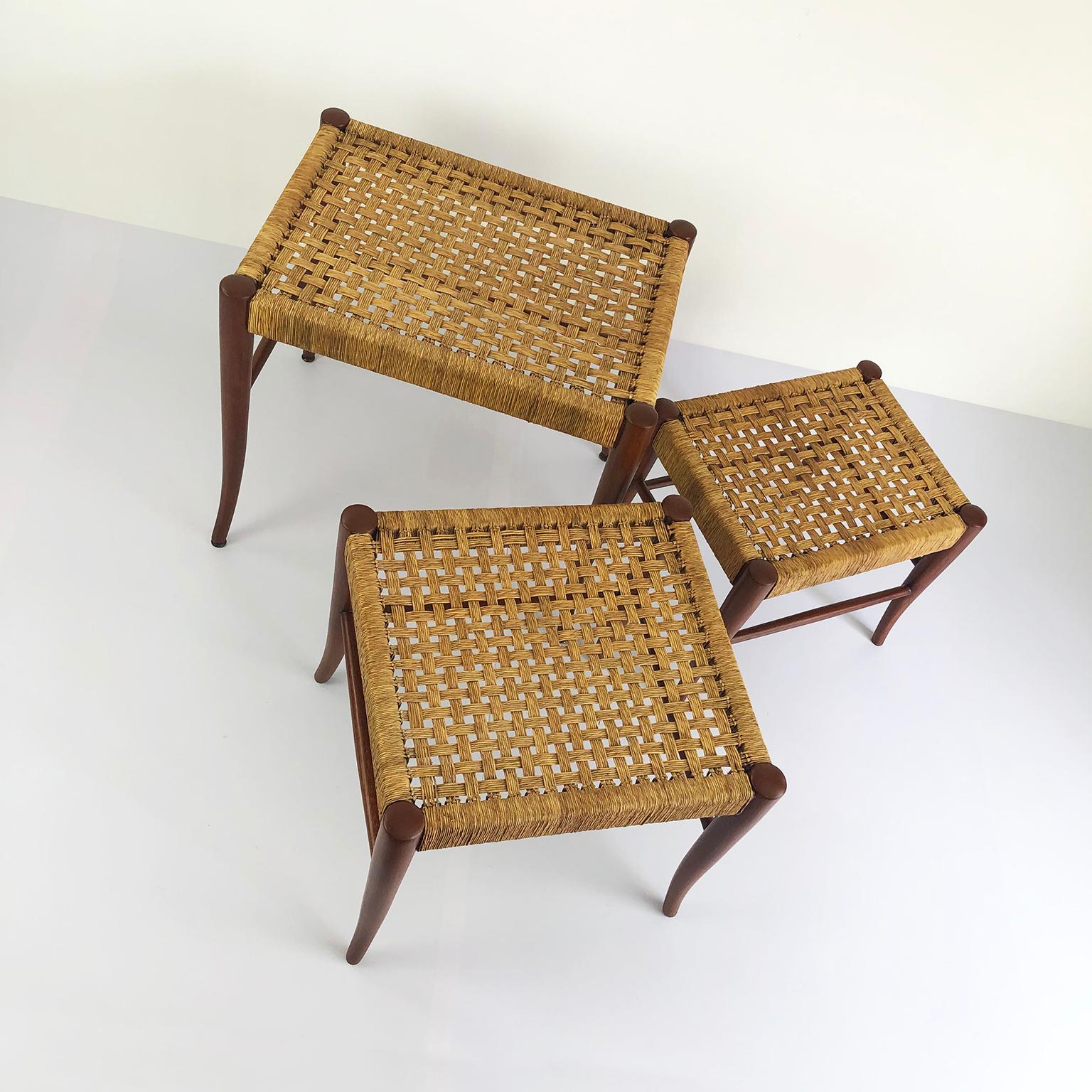 Ensemble de trois tables en acajou attribuées à Charles Allen Bon état - En vente à Mexico City, CDMX