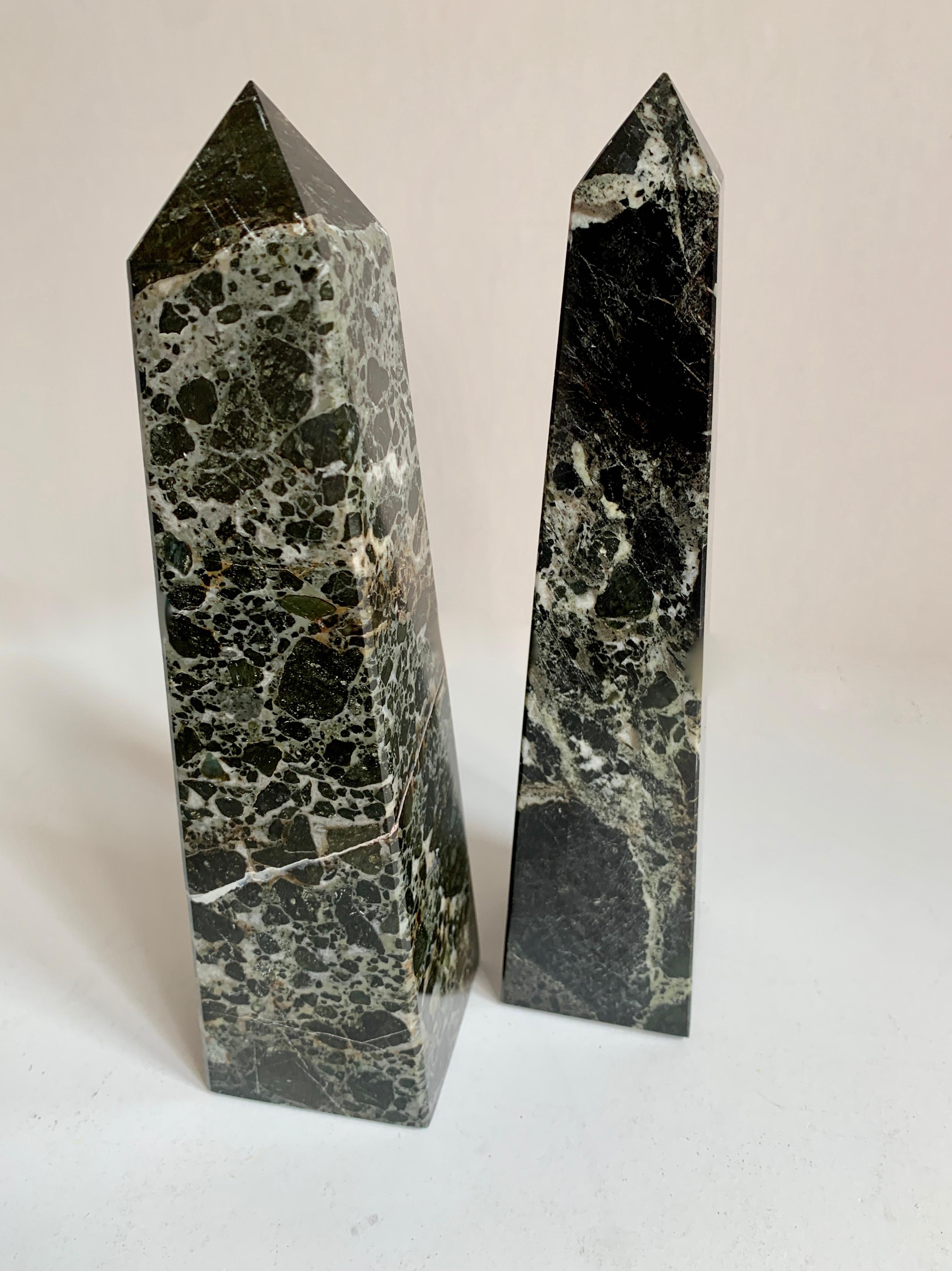 Mid-Century Modern Set of Three Marble Obelisk Paper Weight Bookends For Sale