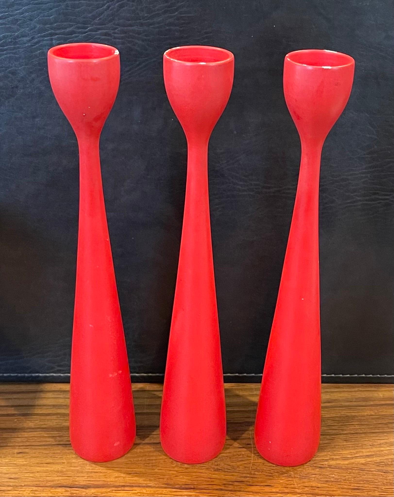 Set of Three MCM Red Hardwood Candlesticks by Illums Boulghus For Sale 6