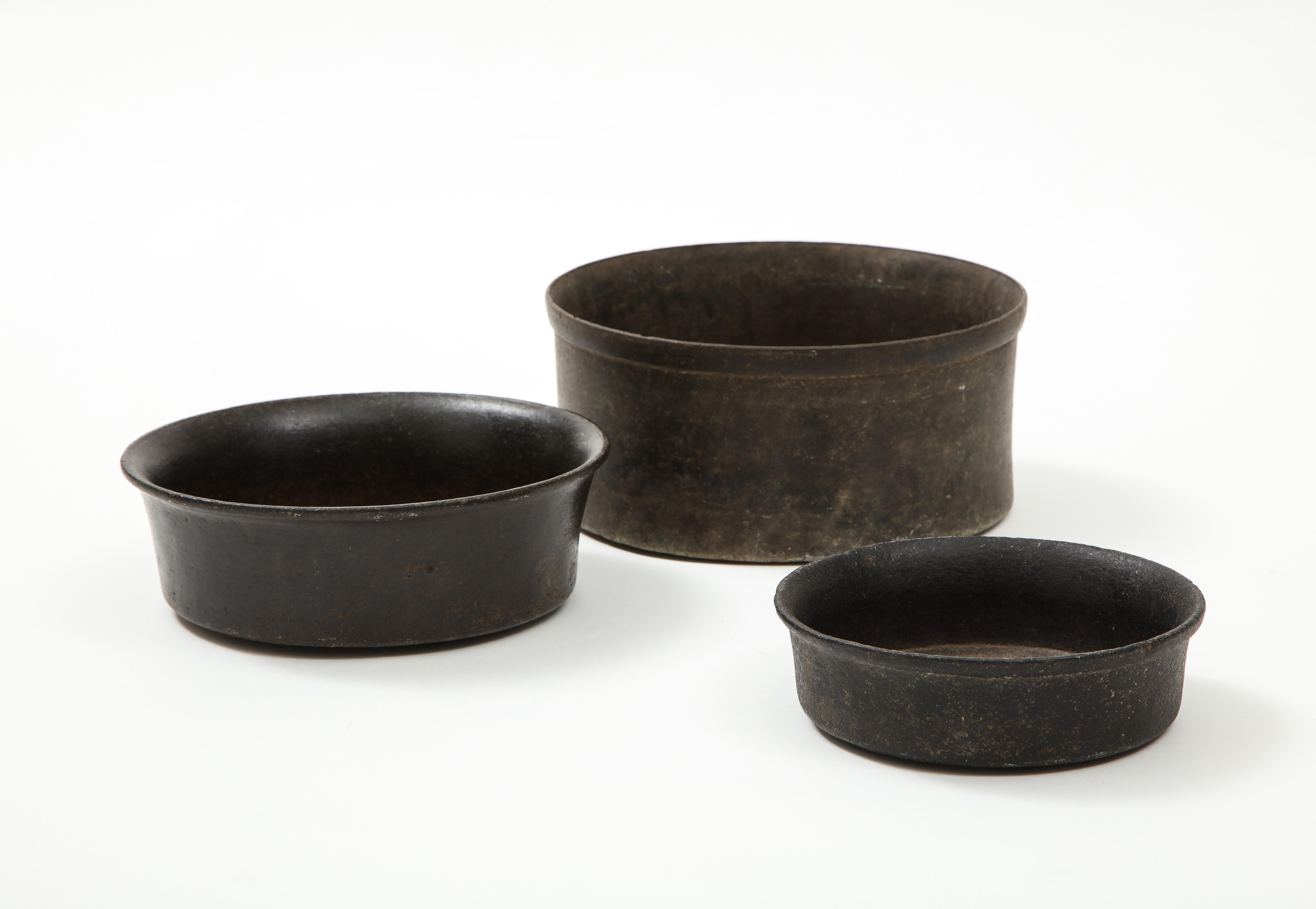 Pre-Columbian Set of Three Mesoamerican Bowls, 'PreColumbian/Chauvin' 900 B.C. - 1500 A.D.