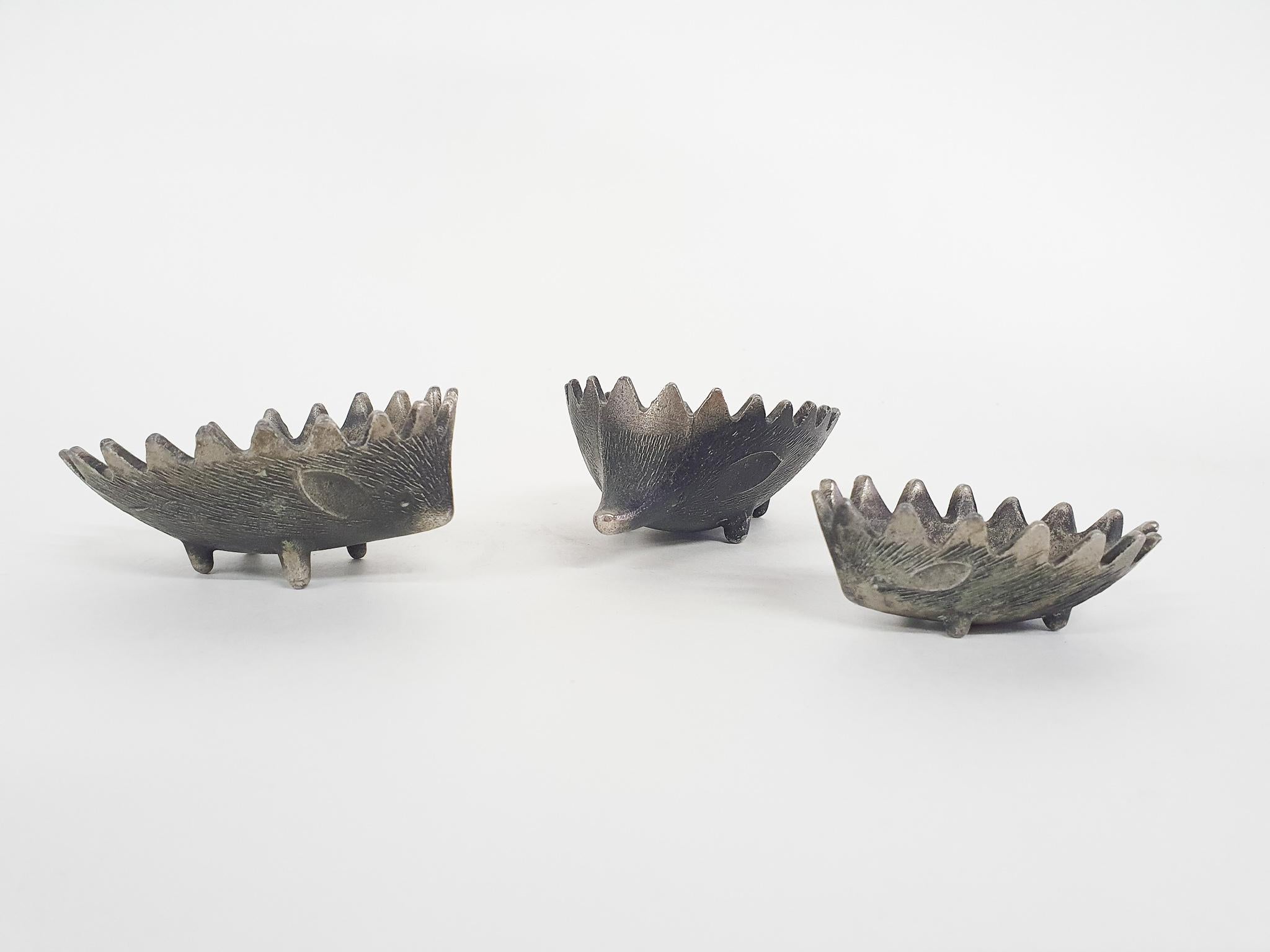 Mid-20th Century Set of Three Metal Hegdehogs Ashtrays in the Style of Walter Bosse