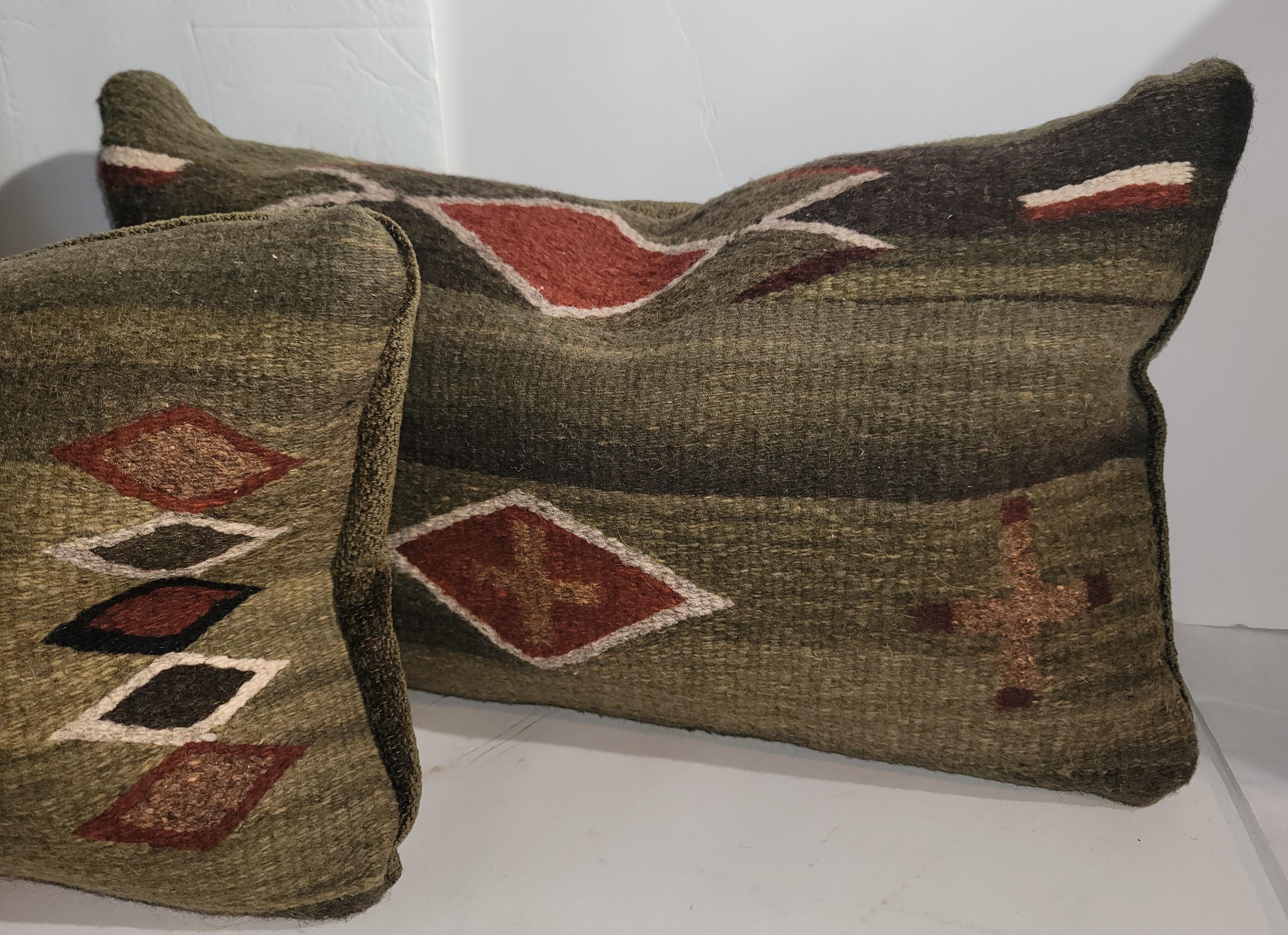 Set of Three Mexican Indian Weaving Pillows  In Good Condition For Sale In Los Angeles, CA