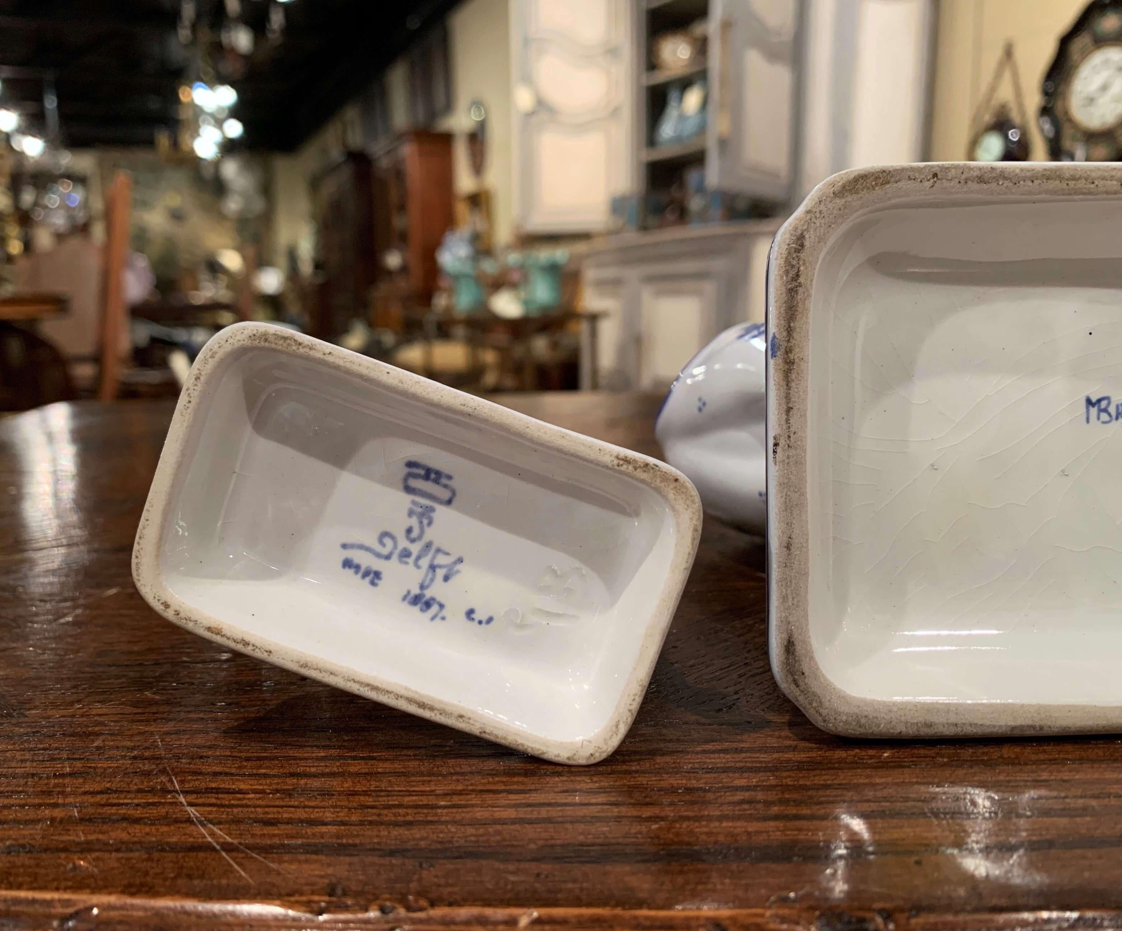 Set di tre figure di mucca in porcellana blu e bianca di Delft della metà del XX secolo in vendita 6