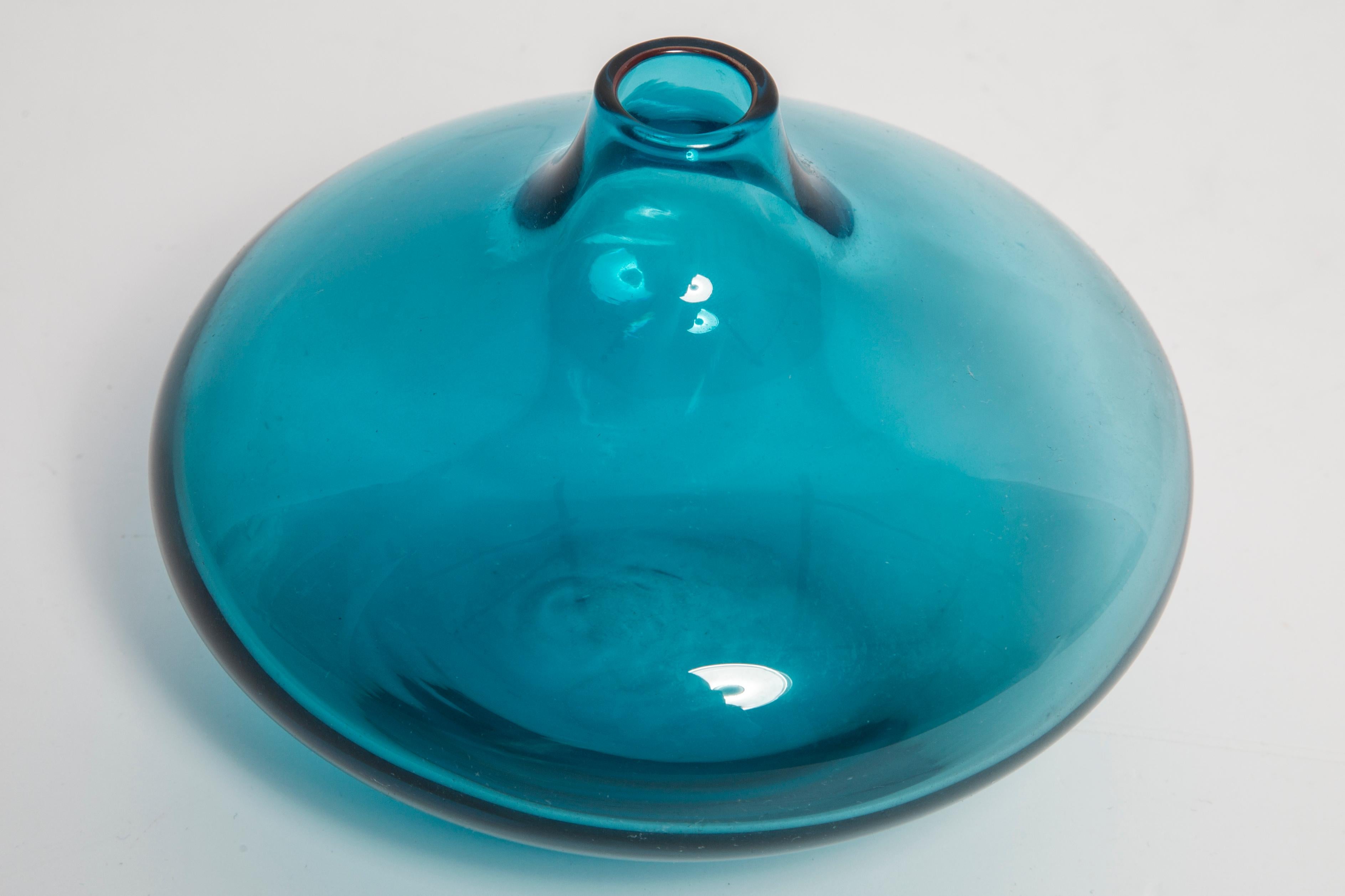 Set of Three Mid Century Blue Small Vases, Europe, 1960s. 3