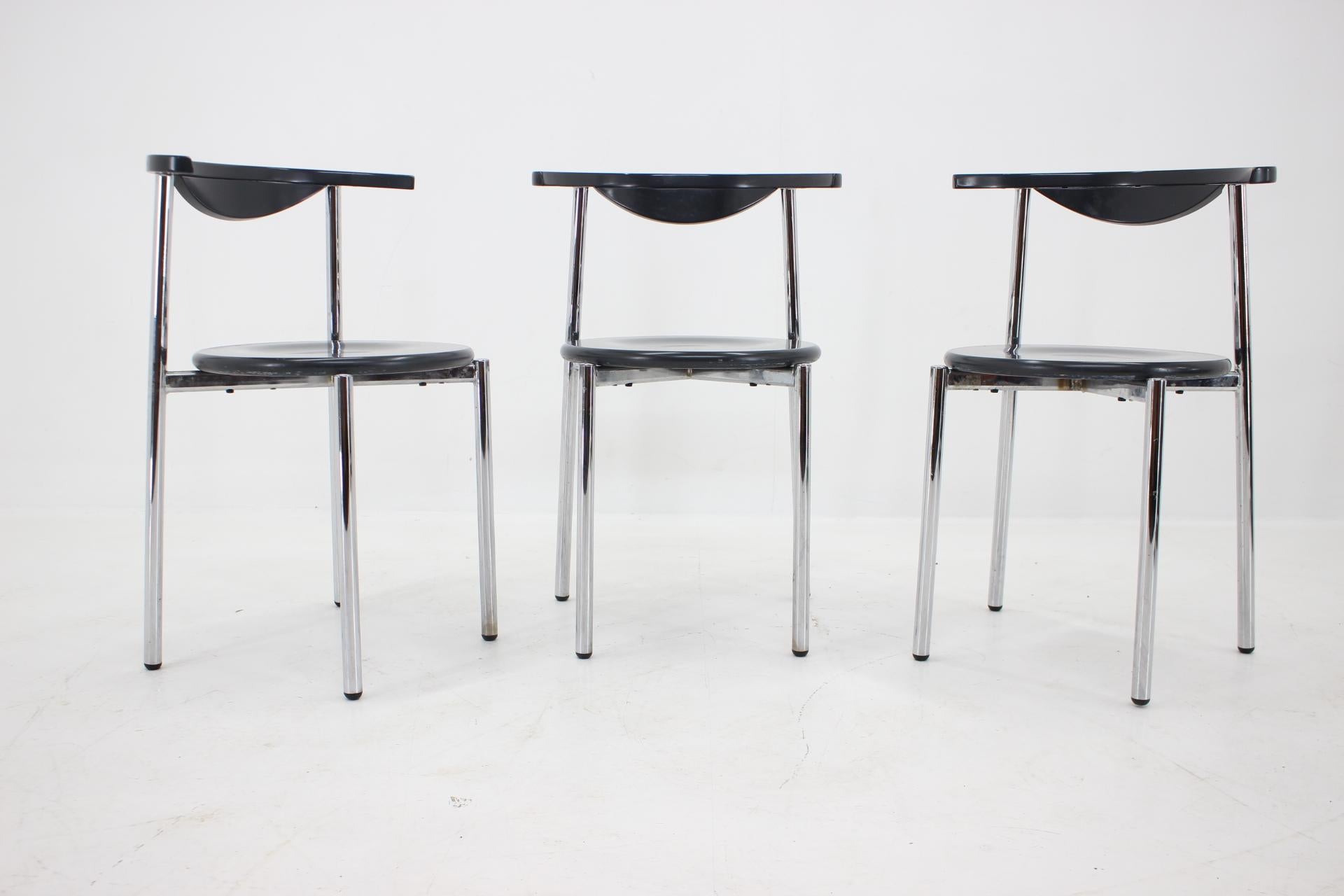 Mid-Century Modern Set of Three Mid Century Dining Chairs, Germany, 1980s For Sale