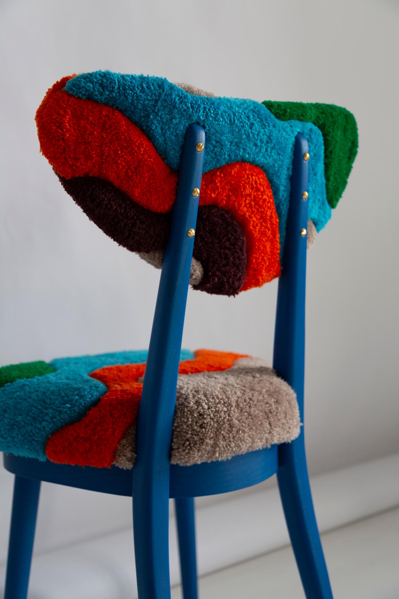 20ième siècle Ensemble de trois chaises en forme de cœur du milieu du siècle, laine tuftée à la main, Europe, Pologne, années 1960 en vente