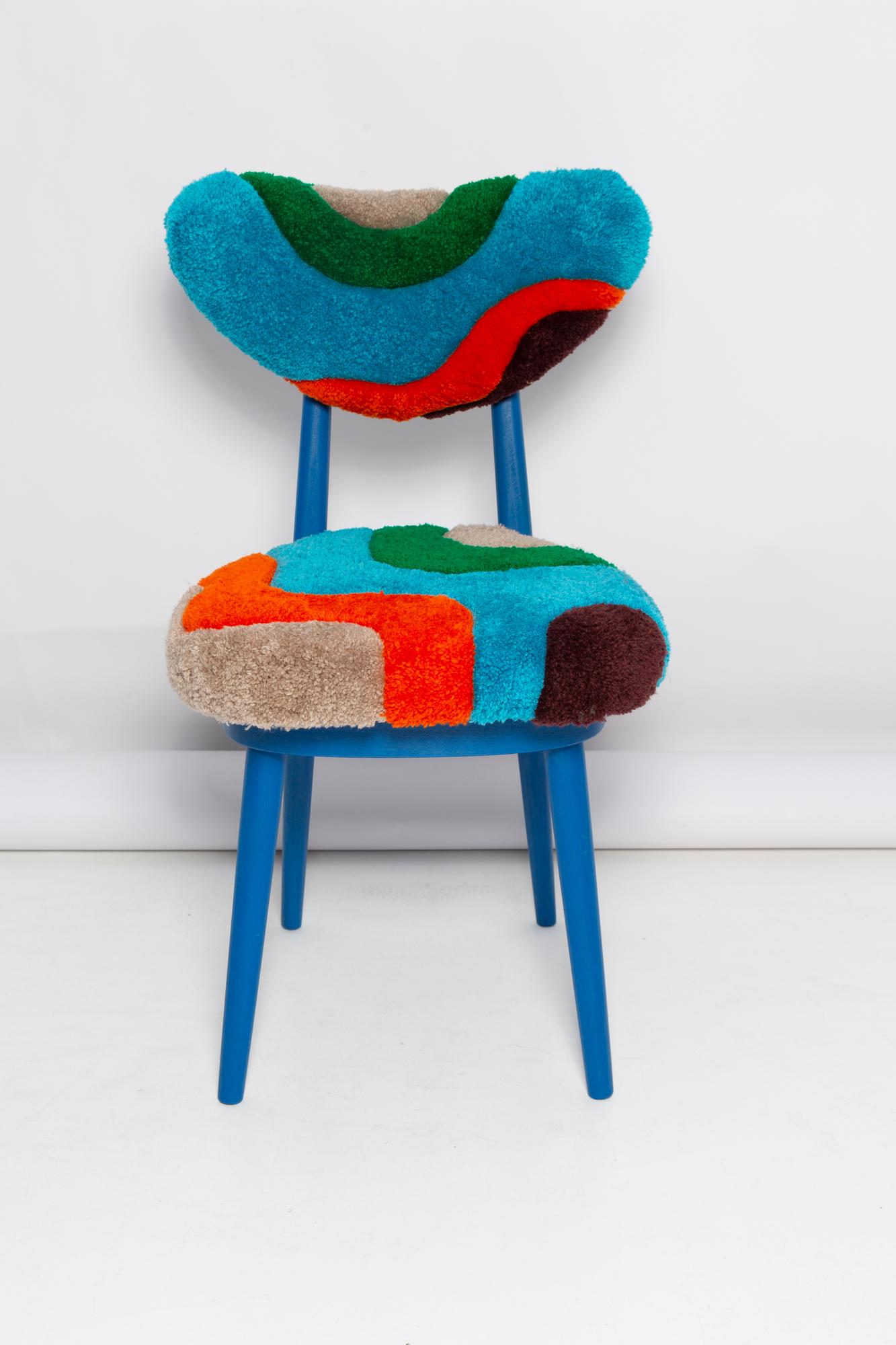 Ensemble de trois chaises en forme de cœur du milieu du siècle, laine tuftée à la main, Europe, Pologne, années 1960 en vente 1