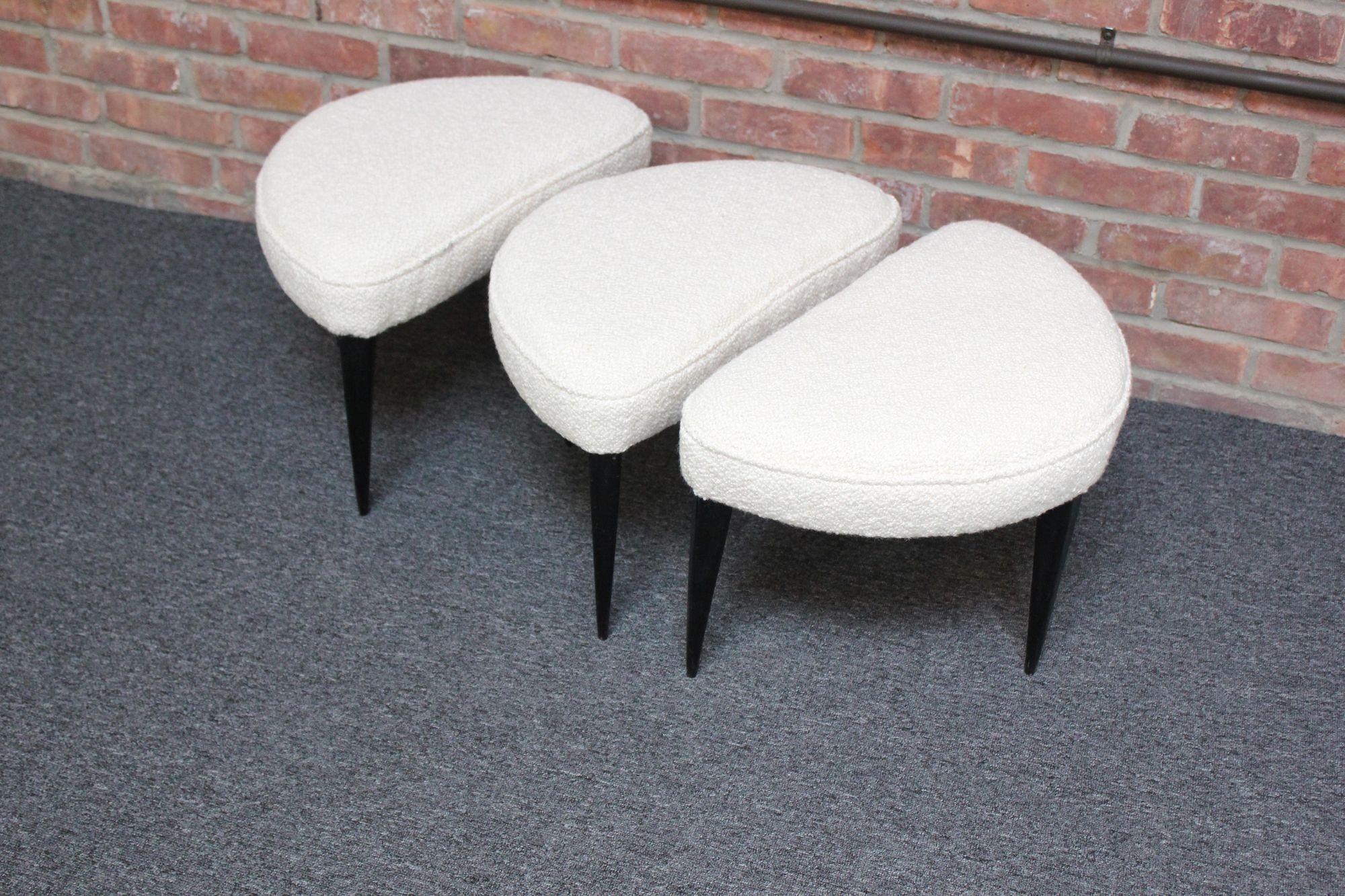 Set of Three Midcentury Italian Modern Ebonized Footstools/Ottomans in Bouclé In Good Condition For Sale In Brooklyn, NY
