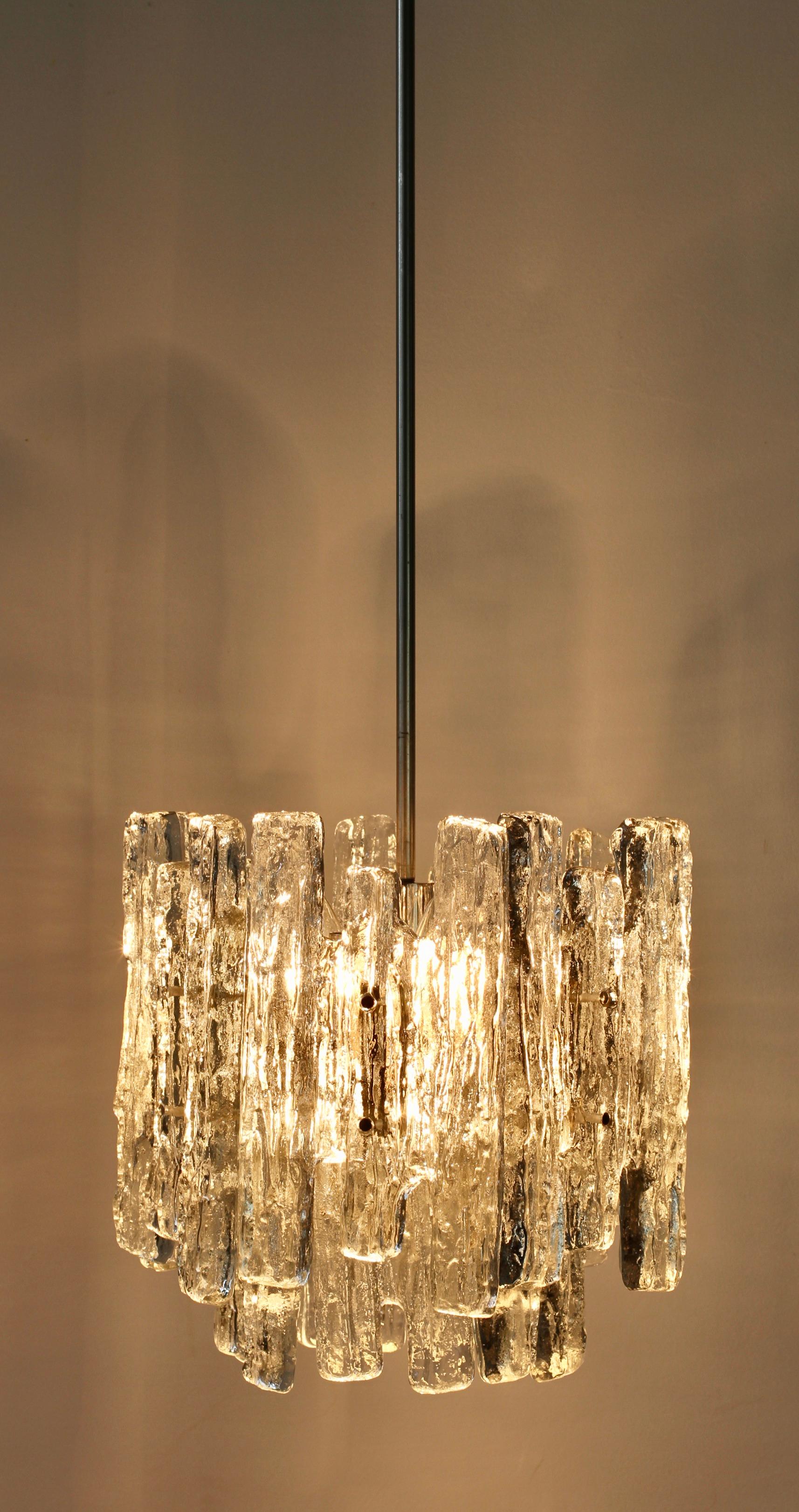 Set of Three Midcentury Kalmar Ice Crystal Glass Pendant Lights or Chandeliers For Sale 2