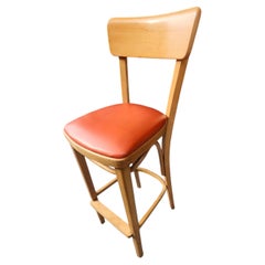 Juego de tres taburetes de bar de estilo «Mid Century Modern» de arce curvado, de alrededor de 1960