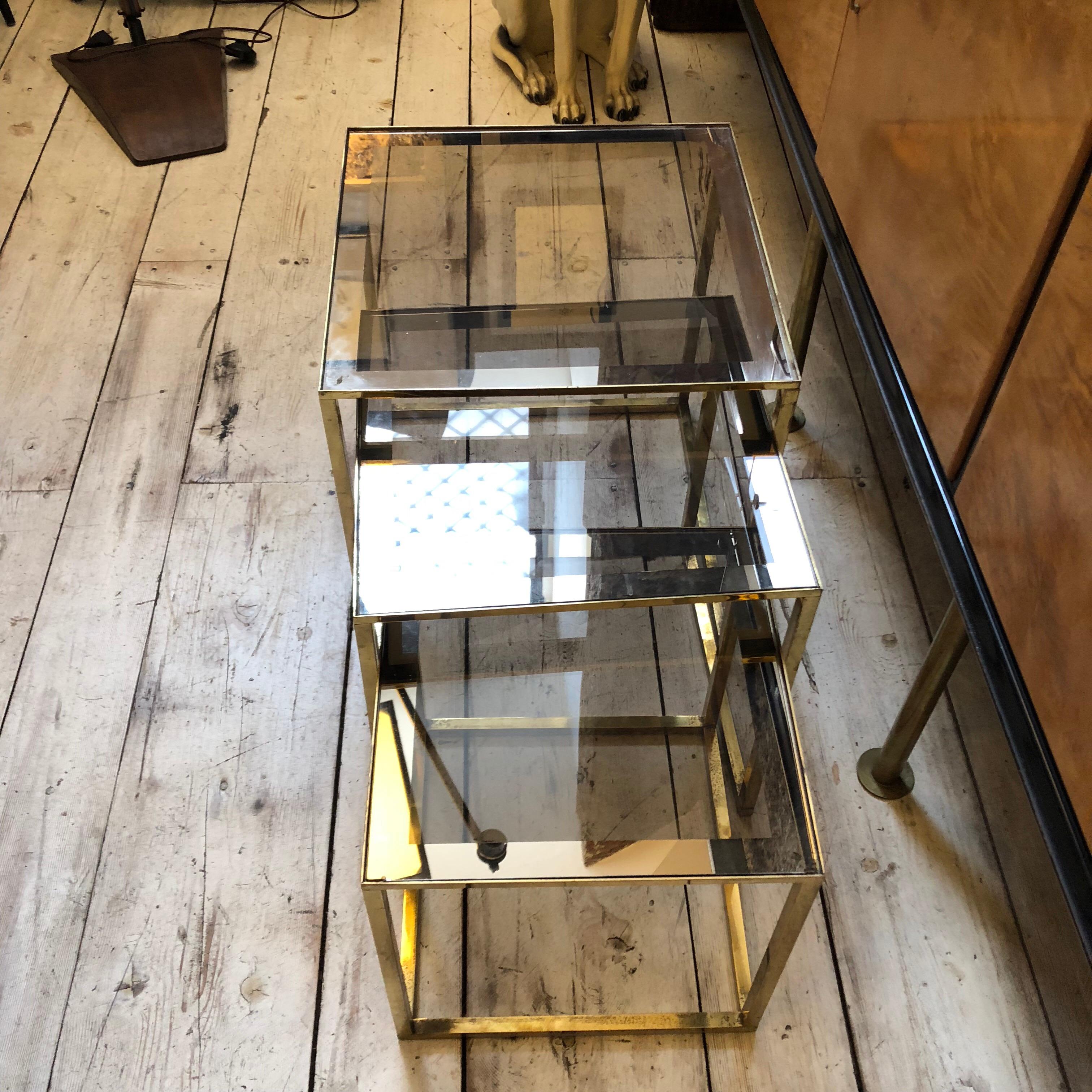 Set of three Mid-Century Modern Italian Square Modular Brass Side Tables, 1960 In Good Condition In Aci Castello, IT