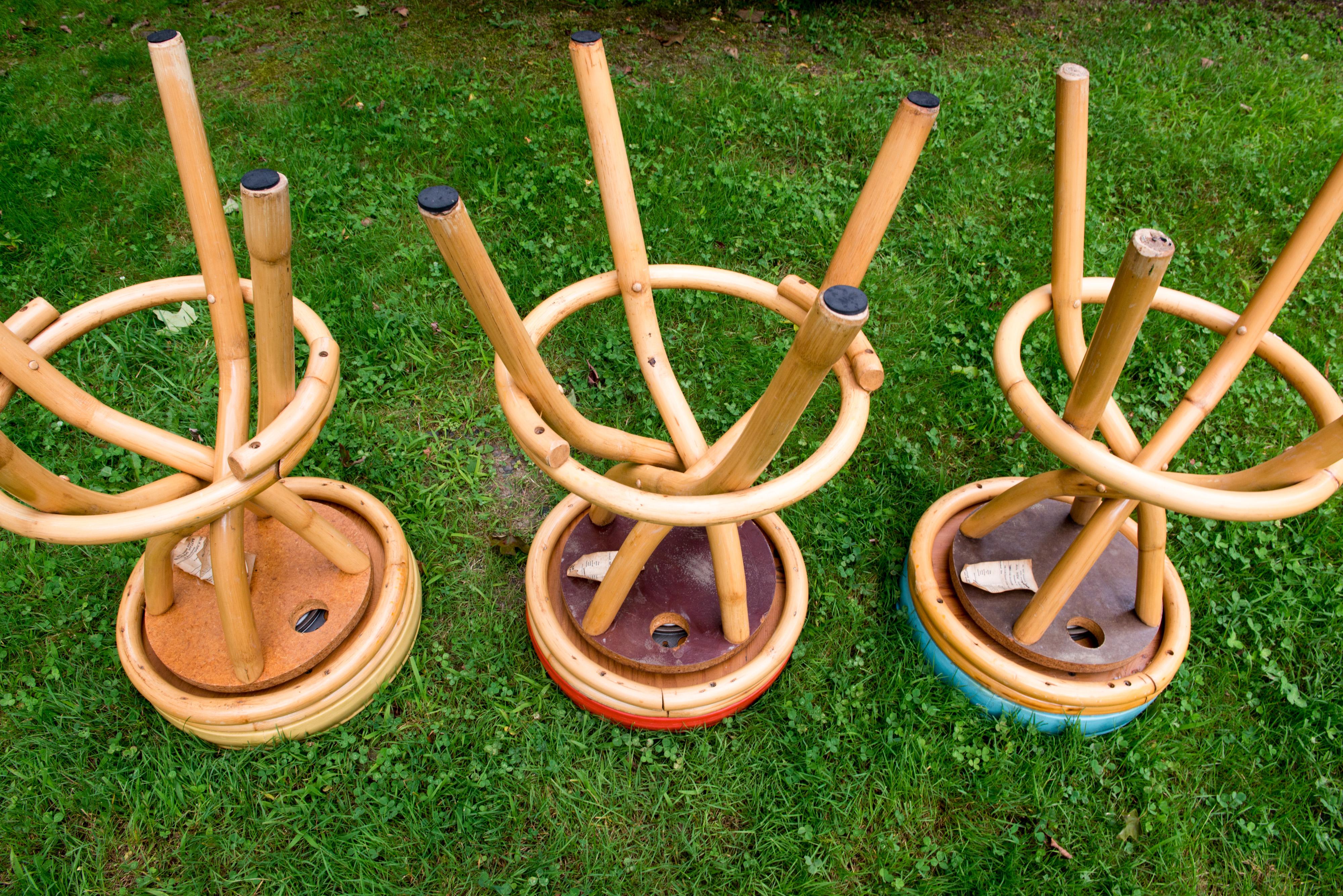 Set of Three Mid-Century Modern Rattan Swivel Stools For Sale 2