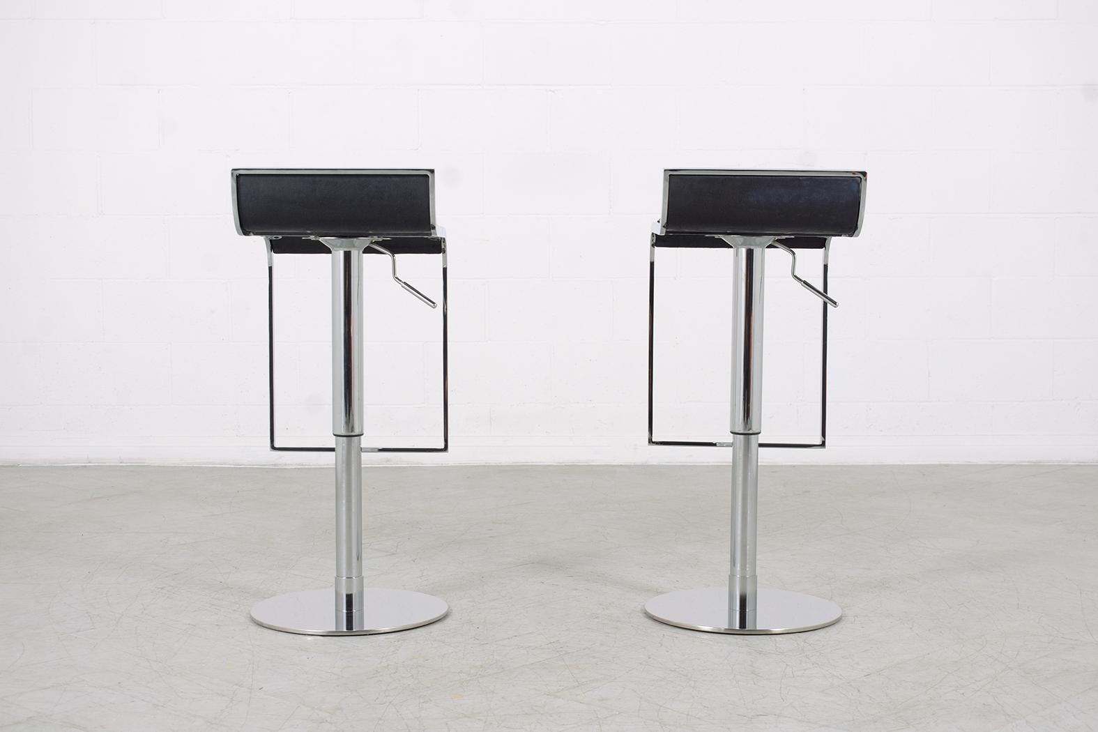Vintage Mid-Century Modern Chrome Barstools with Black Leather Seats For Sale 5