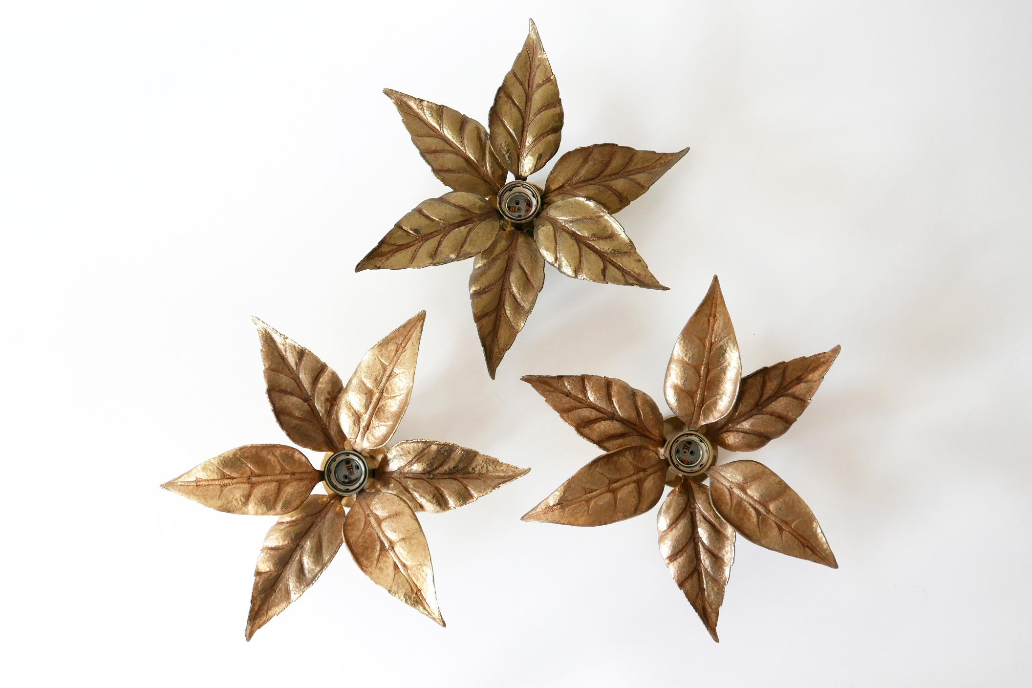 Set of Three Mid-Century Modern Wall Lamps or Sconces by Willy Daro for Massive For Sale 10