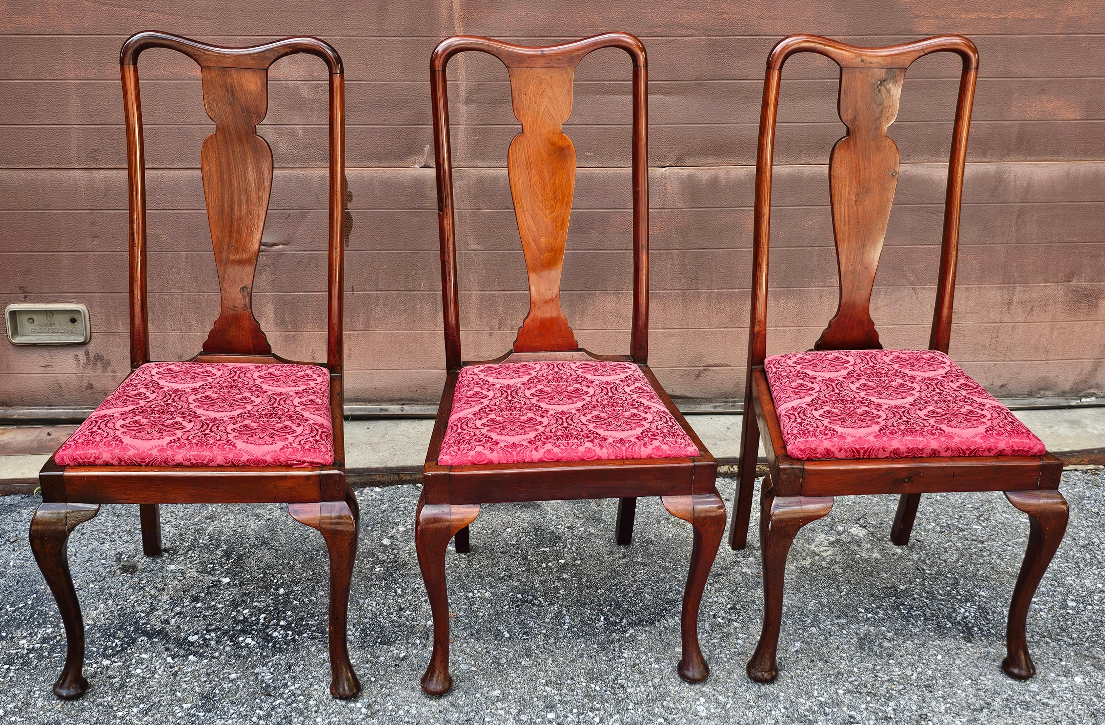 American Set of Three Mid Century Queen Anne Style Mahogany & Upholstered Dinning Chairs For Sale