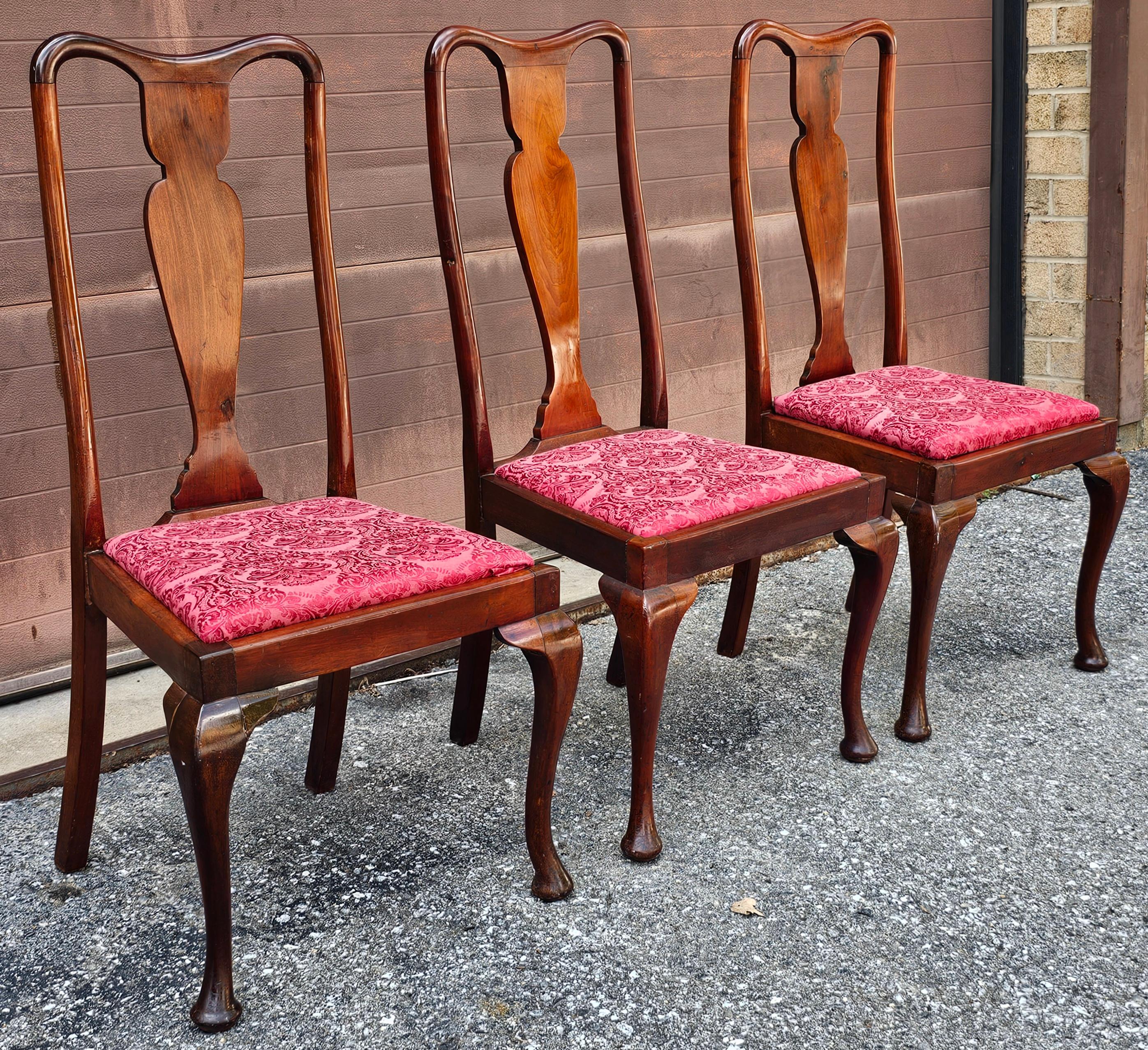 Stained Set of Three Mid Century Queen Anne Style Mahogany & Upholstered Dinning Chairs For Sale
