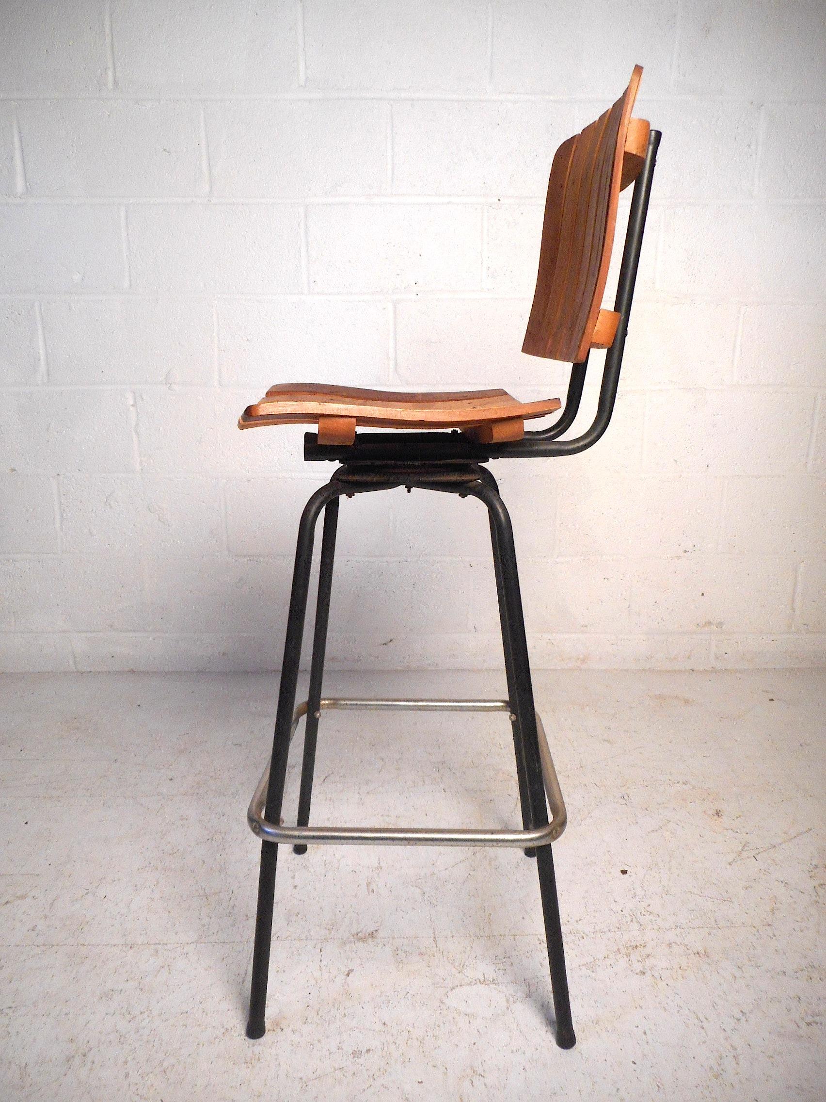 Mid-Century Modern Set of Three Midcentury Slat-Back Swivel Bar Stools after Umanoff