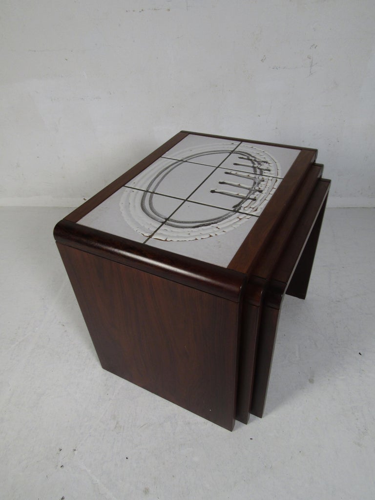 Set of Three MidCentury TileTop Nesting Tables For Sale at 1stDibs