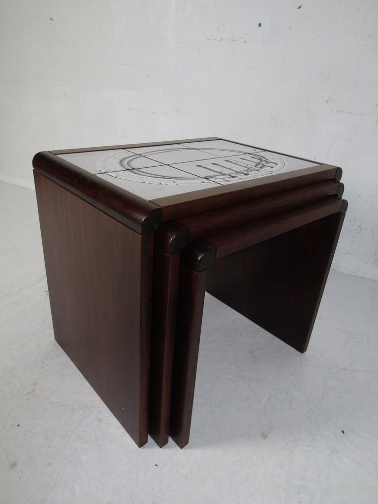 Set of Three MidCentury TileTop Nesting Tables For Sale at 1stDibs