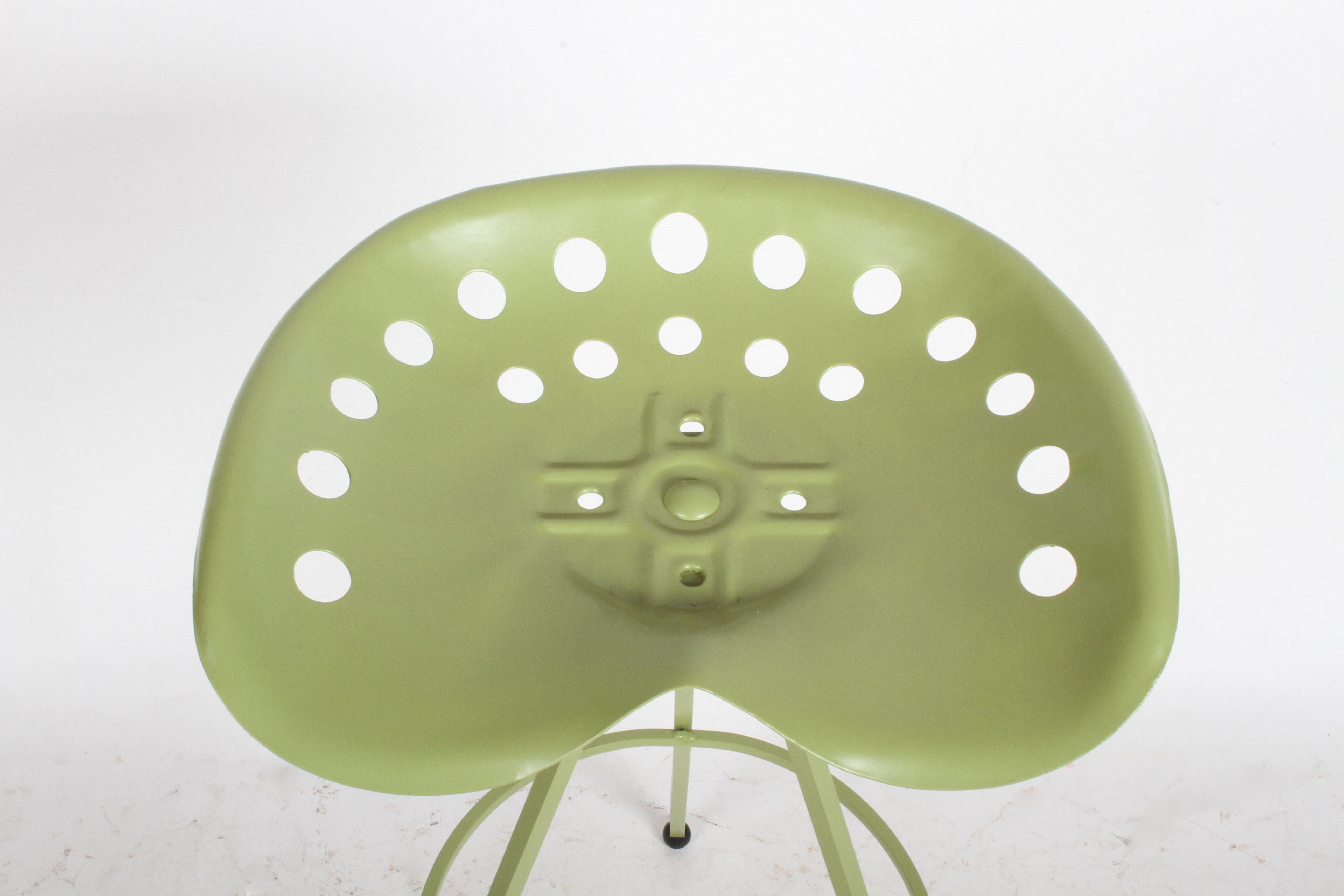 Set of Three Midcentury Tractor Seat Bar Stools, Restored For Sale 5