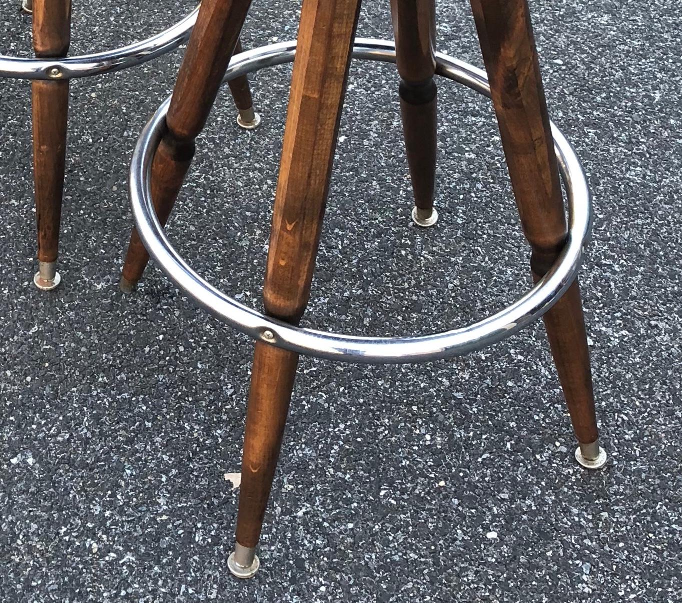 Set Of Three Mid-Century White Faux-Suede Bar Stools 7