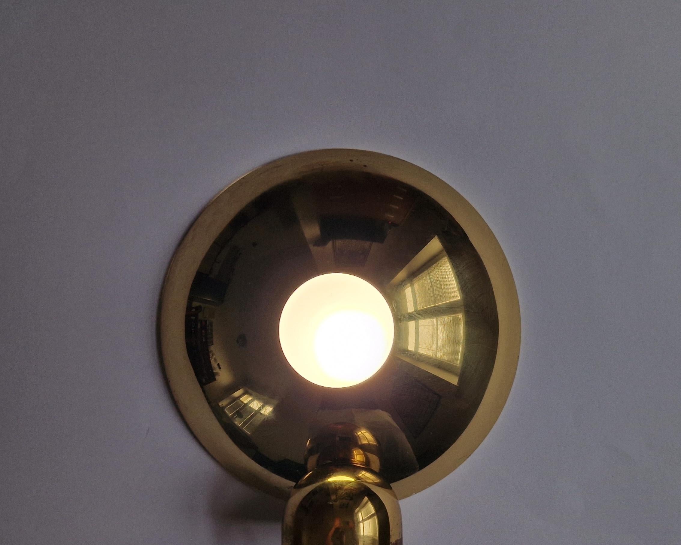 Juego de tres lámparas de pared de mediados de siglo Hustadt Leuchten, Alemania, años 1970. en venta 1