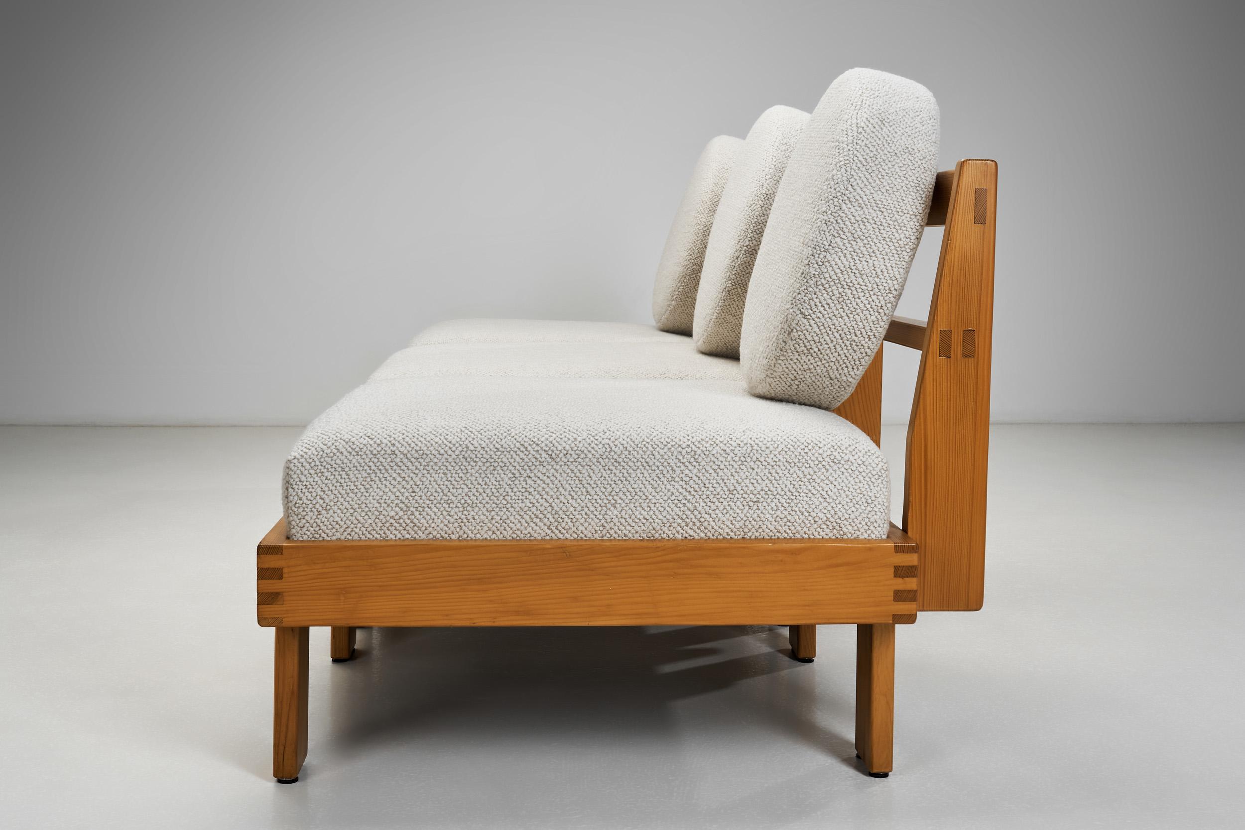 Ensemble de trois chaises longues modernes, Europe, milieu du 20e siècle en vente 2