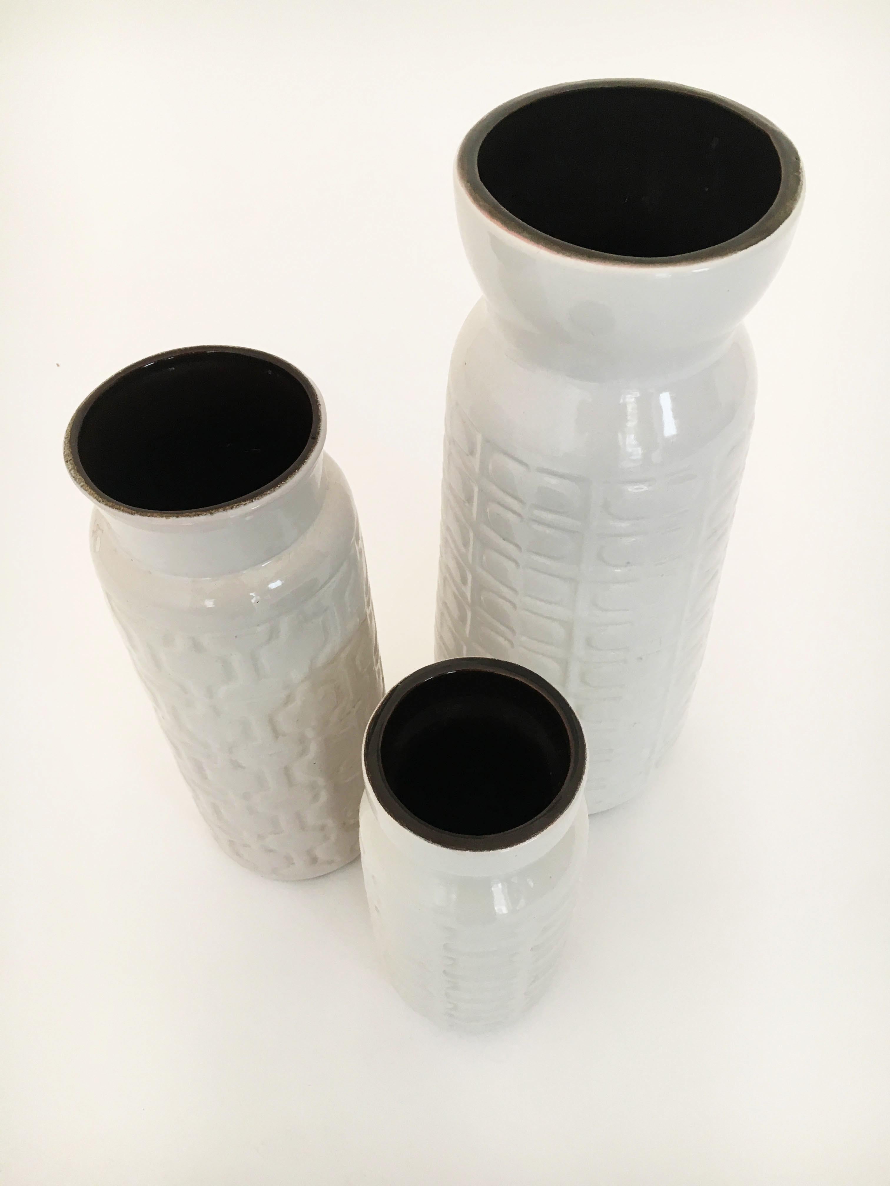 Set of Three Modernist Austrian Pottery Mid-Century Modern Vessels Vases For Sale 1