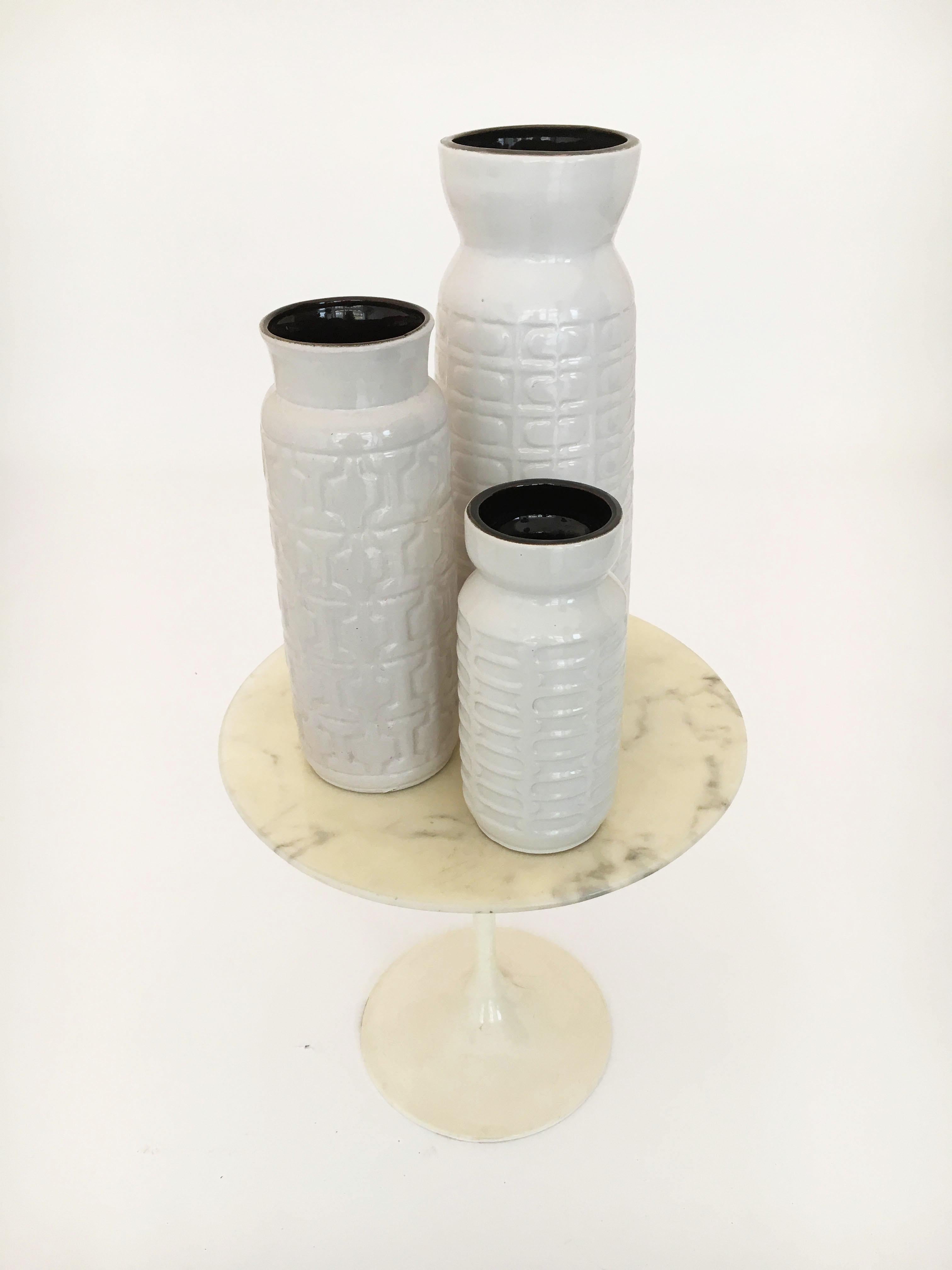Set of Three Modernist Austrian Pottery Mid-Century Modern Vessels Vases For Sale 2