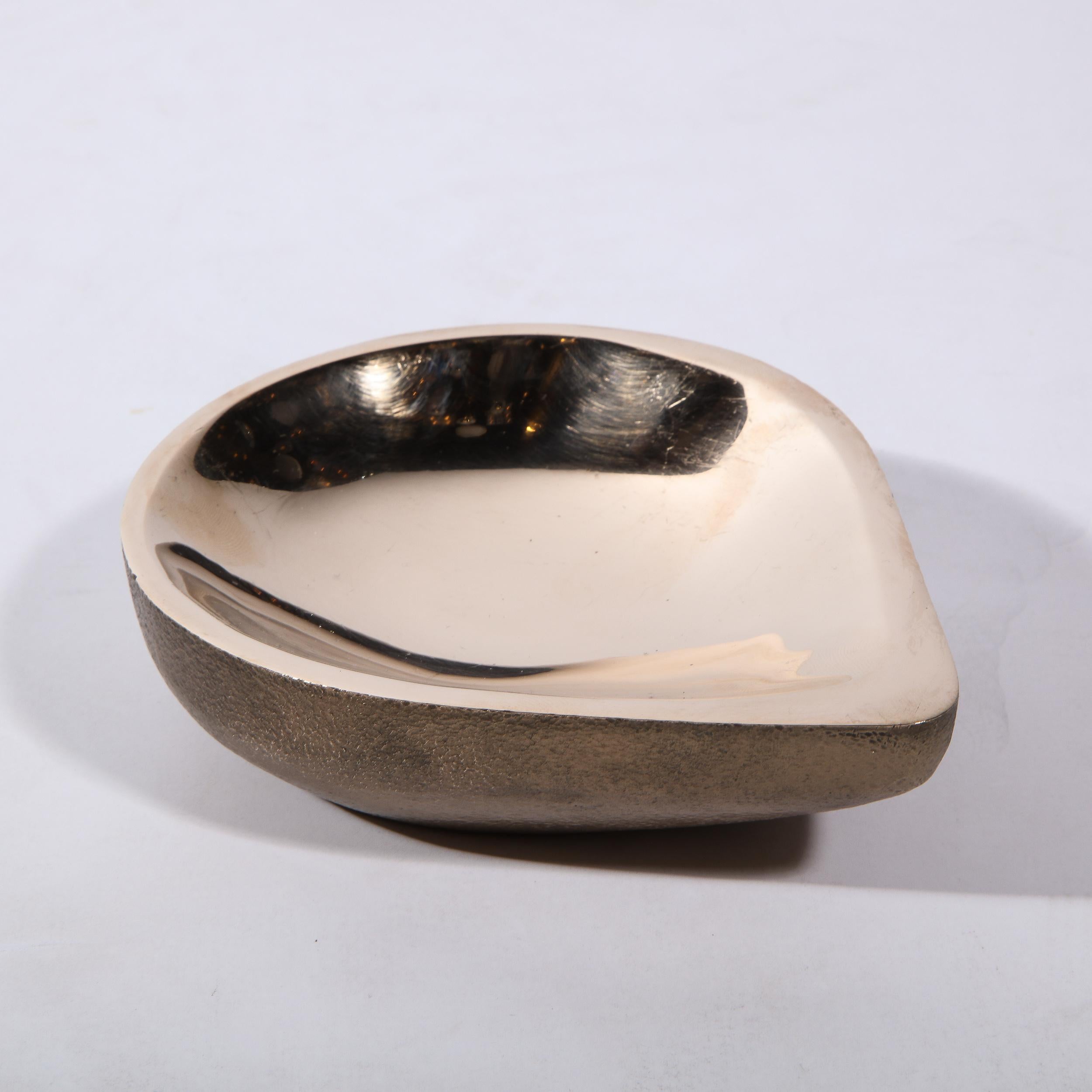 Set of Three Modernist Bronze Teardrop Form Bowls by Steven Haulenbeek 5