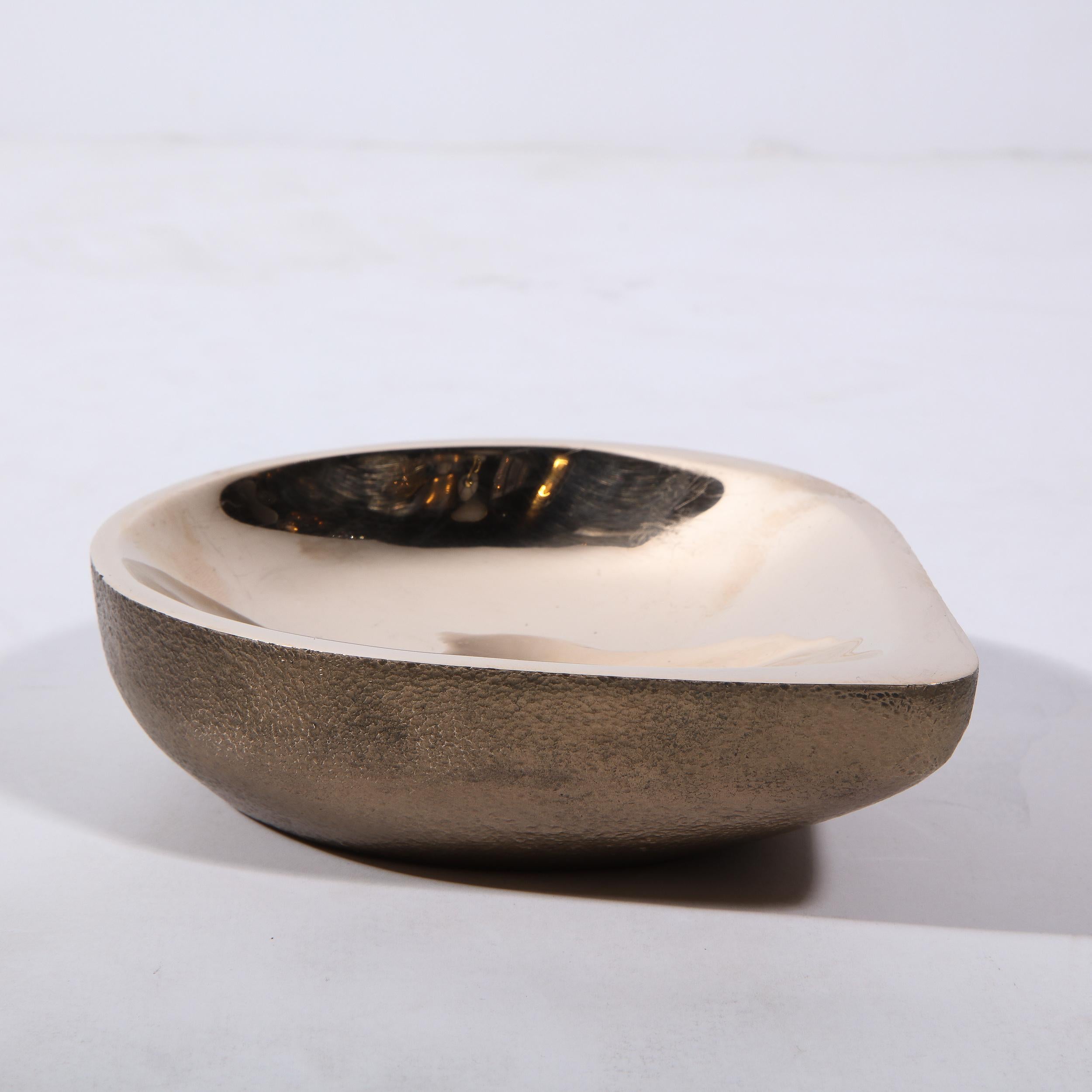 Set of Three Modernist Bronze Teardrop Form Bowls by Steven Haulenbeek 4