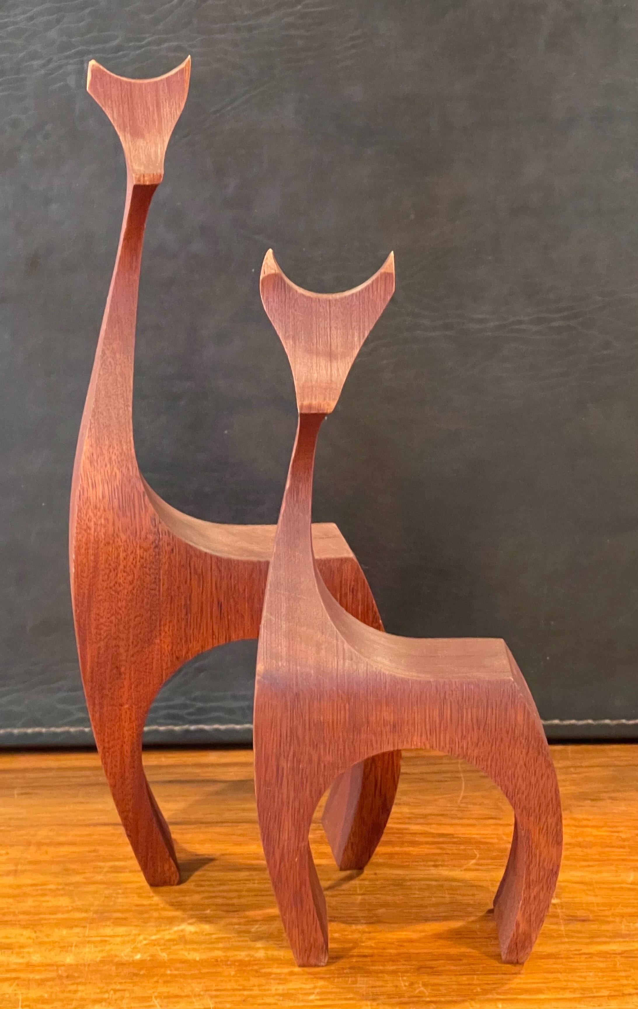 Set of Three Modernist Giraffe Wood Sculptures by Del Zotto Studios In Good Condition For Sale In San Diego, CA