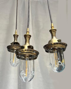 Set di tre ciondoli a gas vintage e modernizzati
