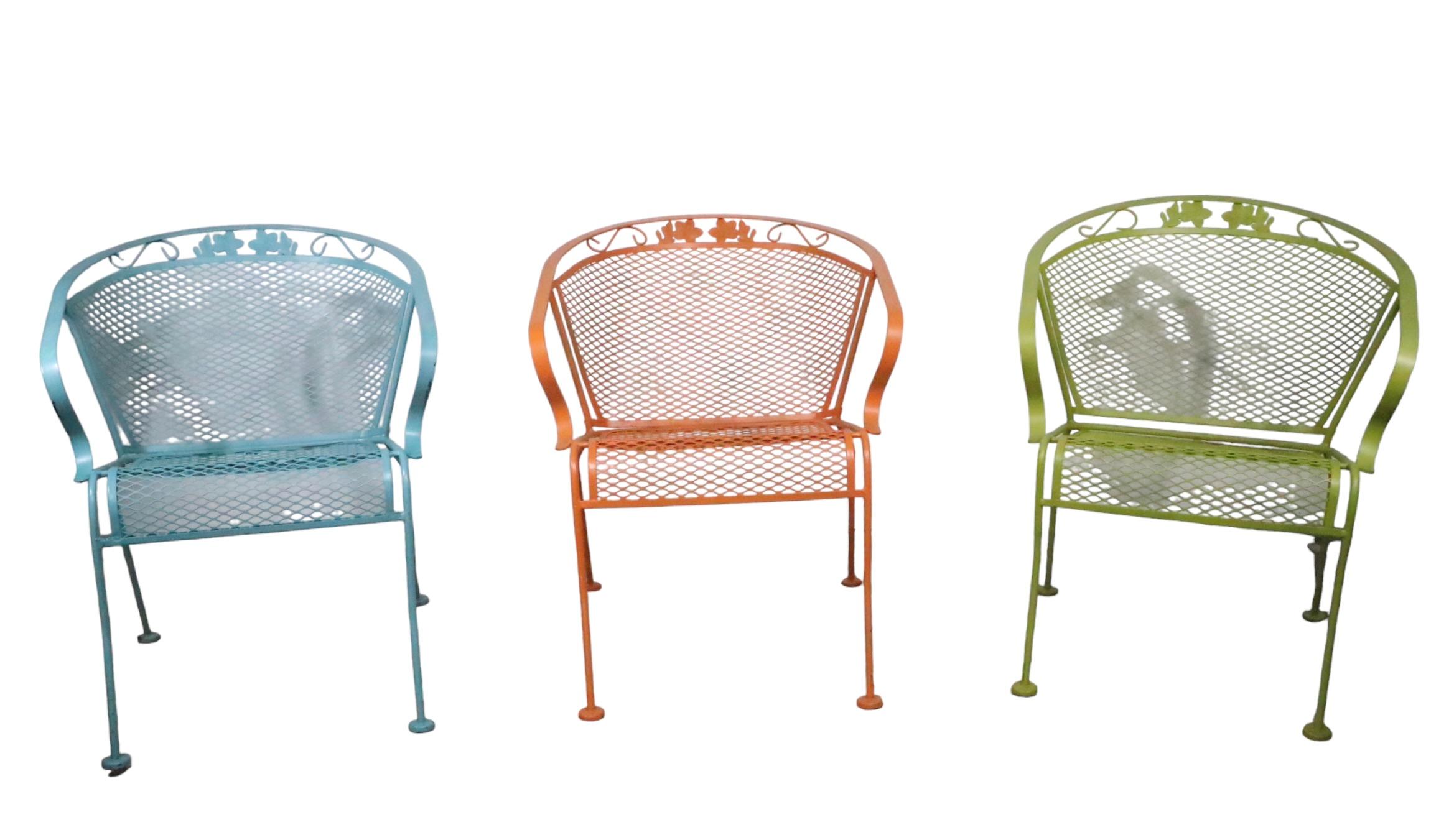 Set of Three Multi Colored Vintage Garden Patio Poolside Chairs Att. Salterini For Sale 6