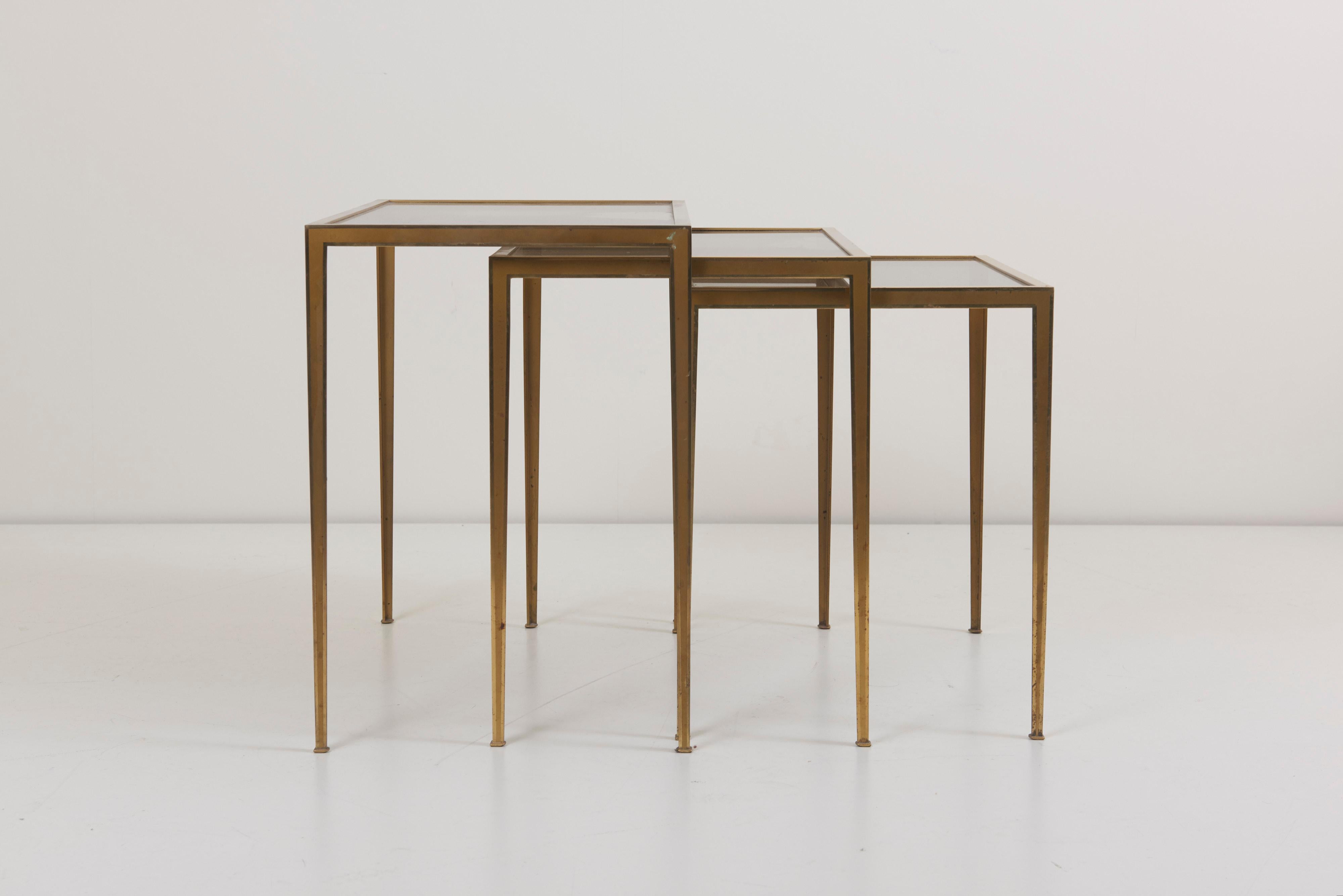 Set of Three Münchner Werkstätten Brass and Glass Nesting Tables 4